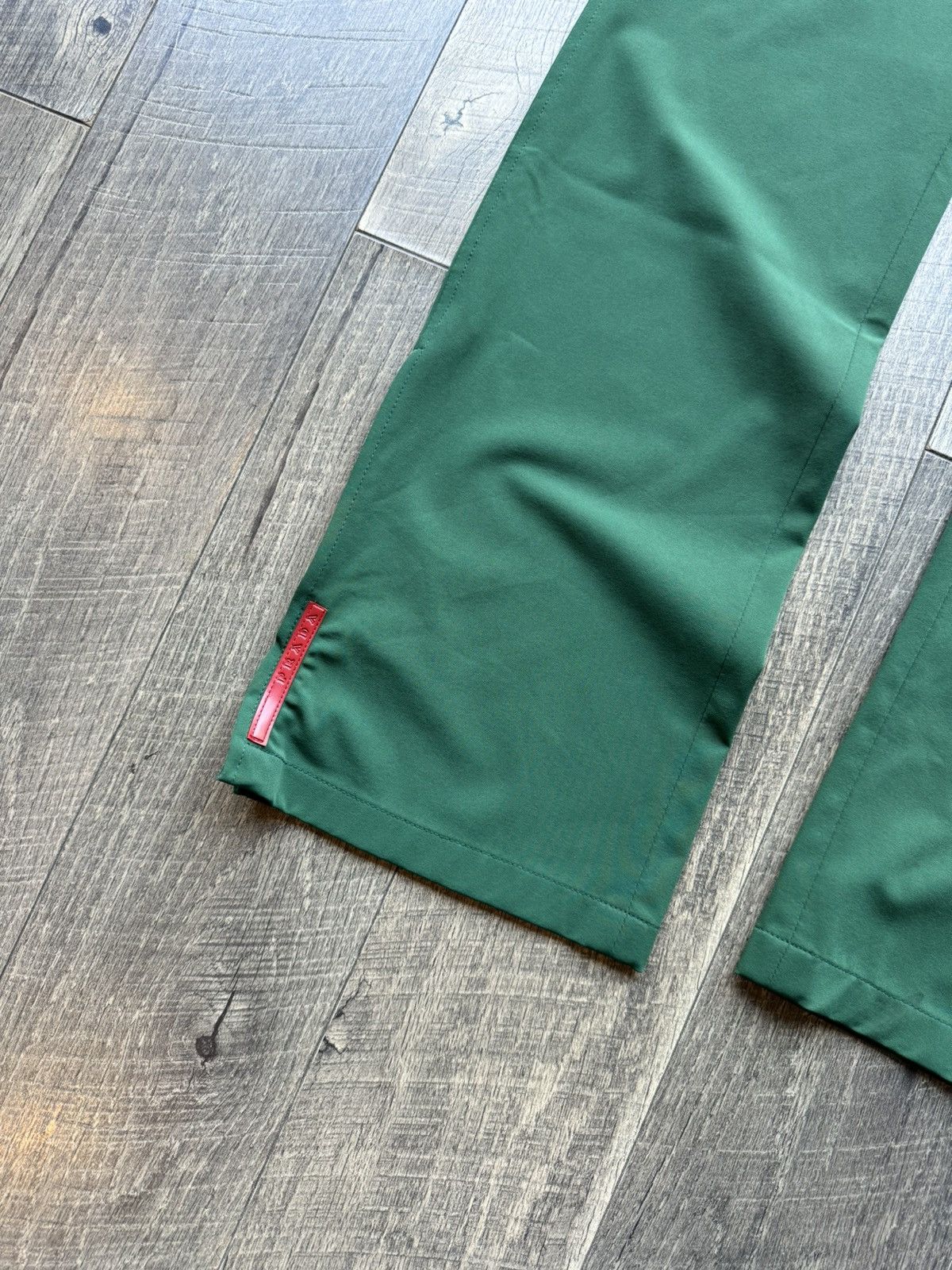 Prada Prada Nylon Casual Green Pants - 42 Size US 31 - 2 Thumbnail