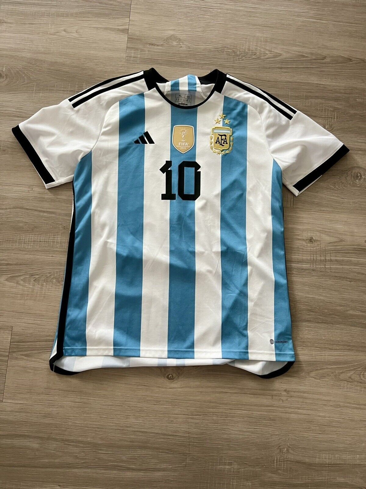 Argentina Messi 3 Stars 2022 WC Champions Jersey XL