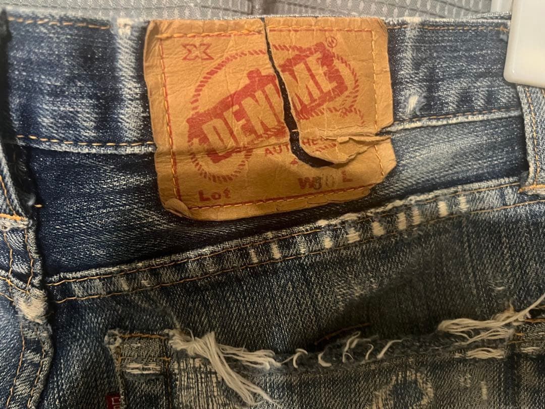 Japanese Brand Vintage Japanese Brand Faded Blue Wash Distressed Jeans Size US 30 / EU 46 - 3 Thumbnail