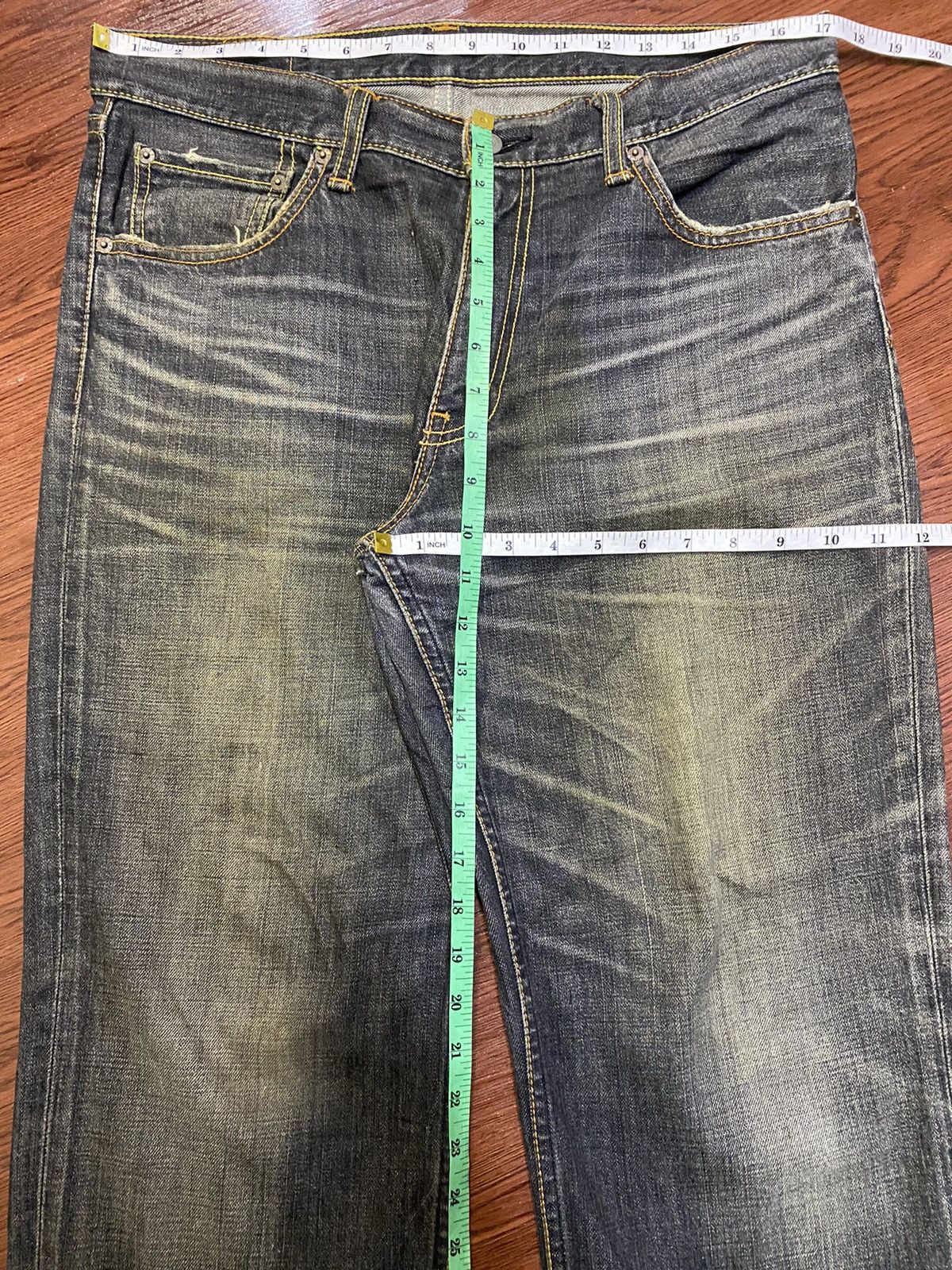 Levi's Vintage Levis702 90s Black Denim Baggy Style Jeans Size US 36 / EU 52 - 14 Thumbnail
