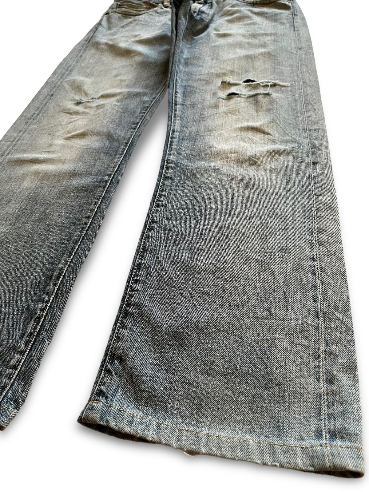 Japanese Brand × Uniqlo Vintage Uniqlo Selvedge Ripped Distressed Loose Jeans 33x31 Size US 33 - 8 Thumbnail