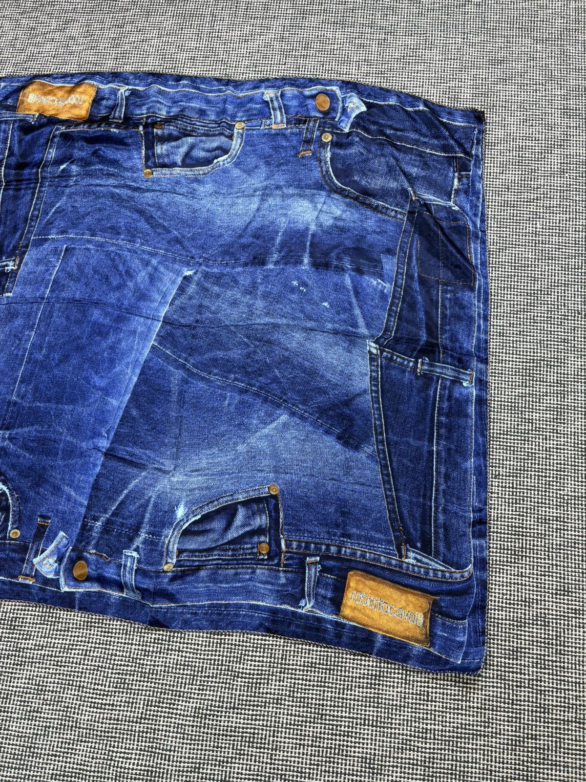 Roberto Cavalli rare y2k Roberto Cavalli trompe l’oeil silk handkerchief Size ONE SIZE - 2 Thumbnail