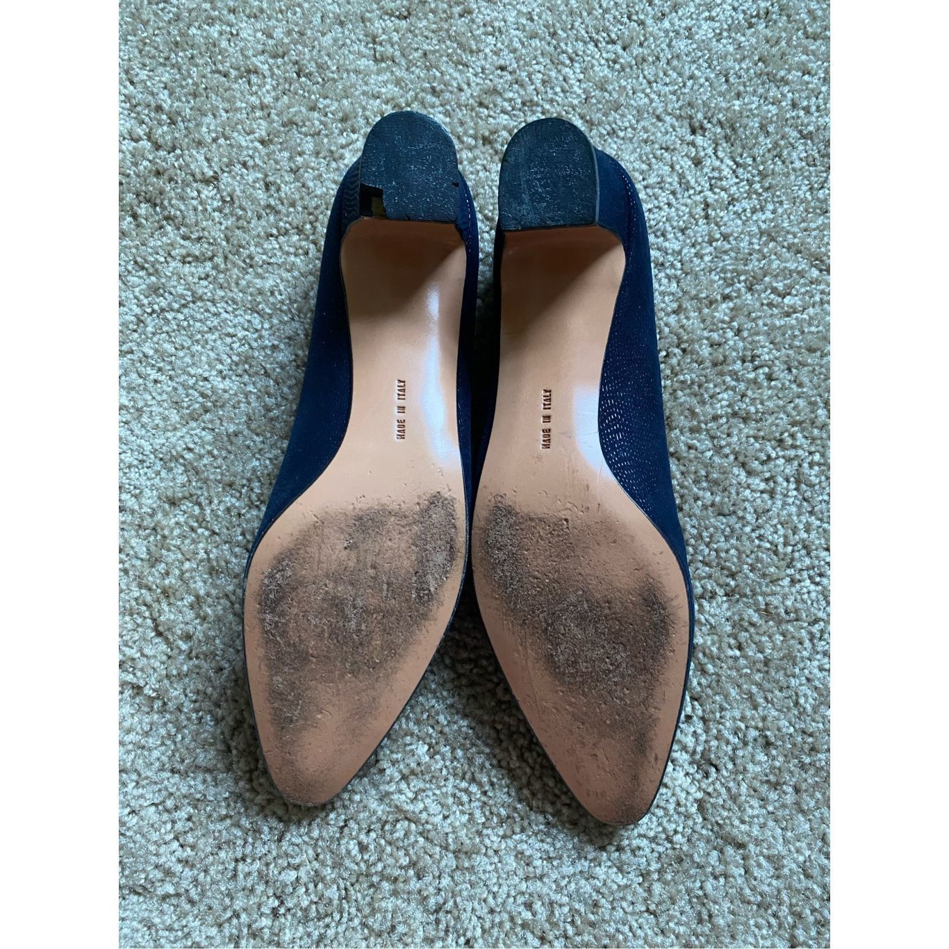 Salvatore Ferragamo Salvatore Ferragamo Vintage Navy Blue Pumps, Block Heels, Size 8.5 Size US 8.5 / IT 38.5 - 13 Thumbnail
