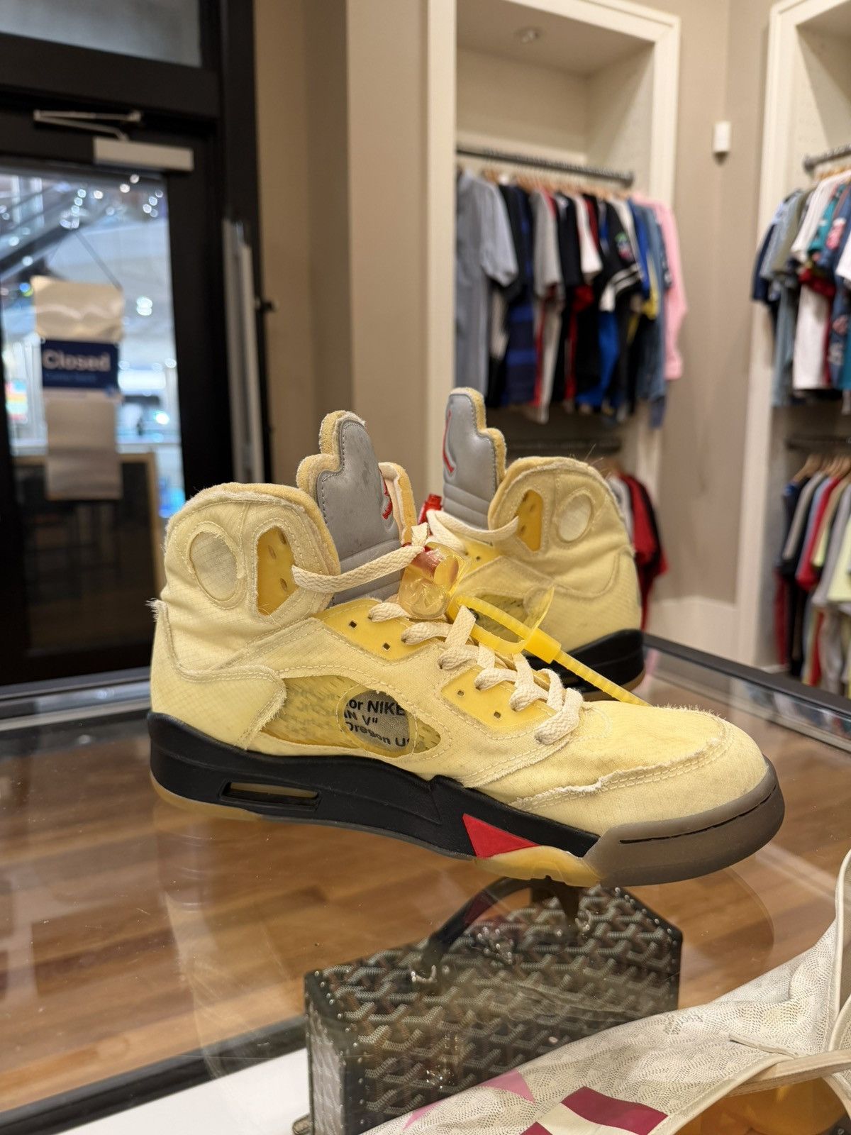 Jordan Brand × Off-White Off-White x Jordan 5 Retro ‘Off-White Sail’ Size US 8.5 / EU 41-42 - 2 Thumbnail