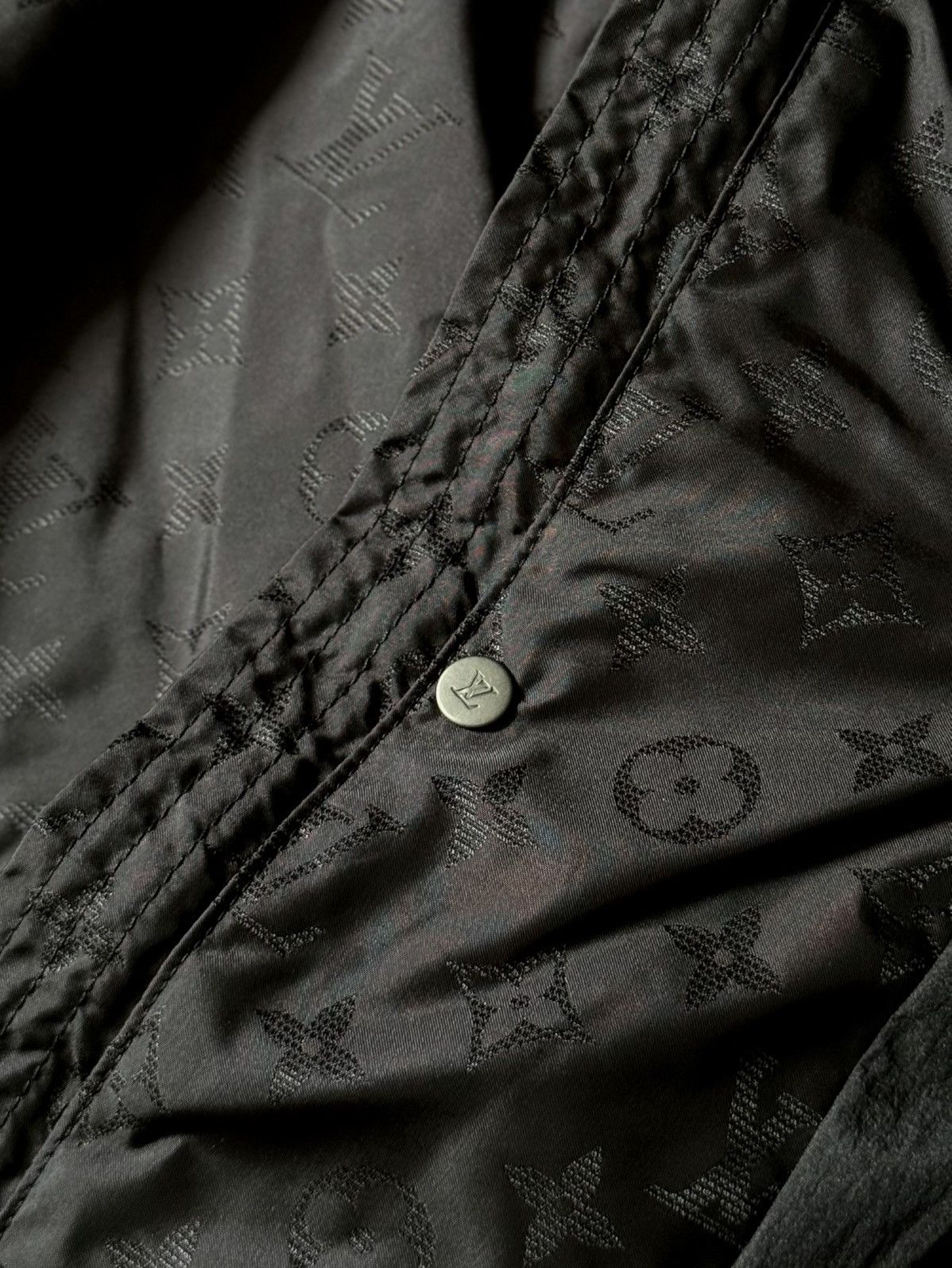 Louis Vuitton Louis Vuitton - Virgil Abloh - NBA - Parka Monogram Jacket Size US L / EU 52-54 / 3 - 15 Thumbnail