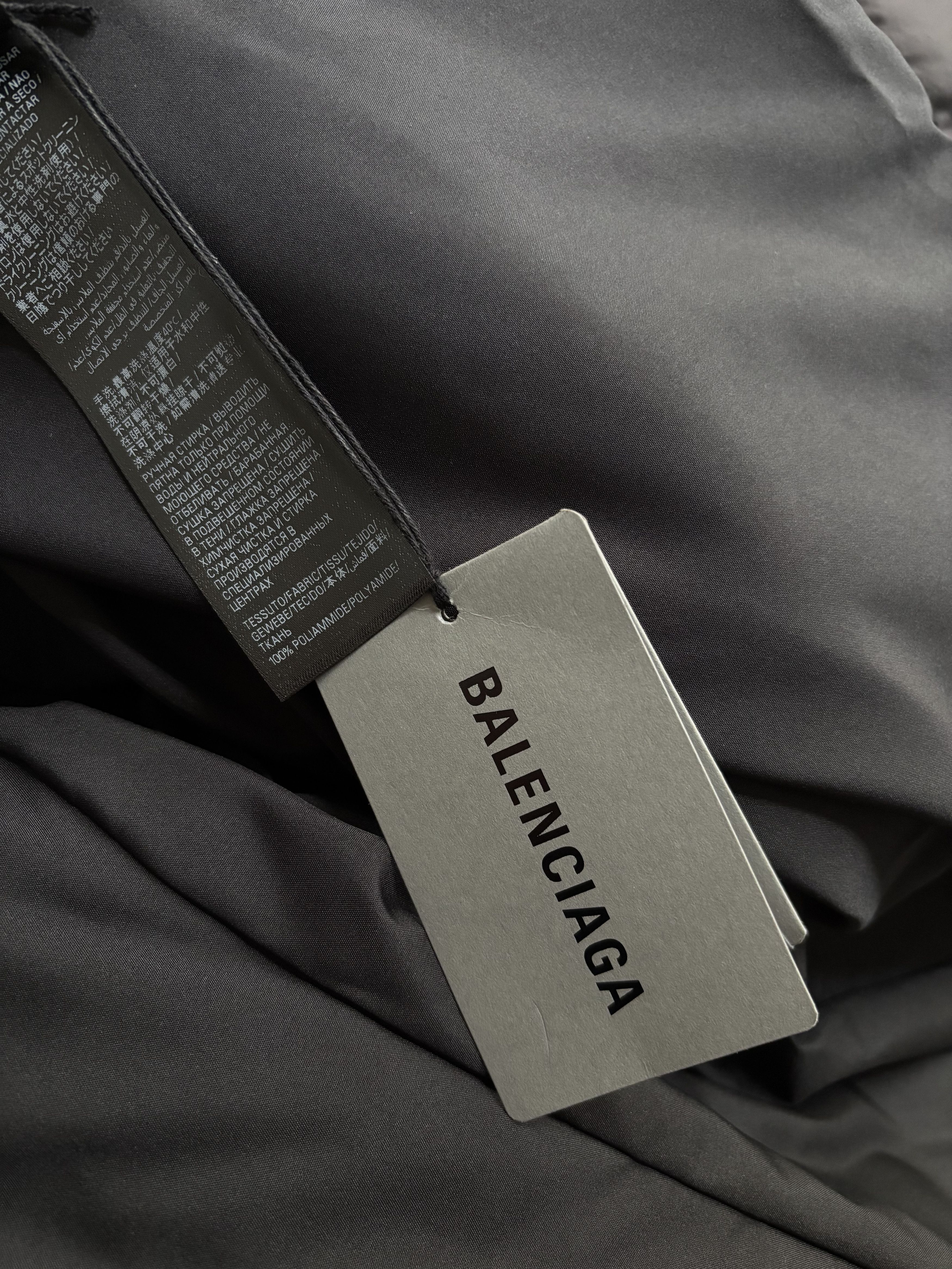 Balenciaga Balenciaga skiwear fitted puffer Size US S / EU 44-46 / 1 - 11 Thumbnail