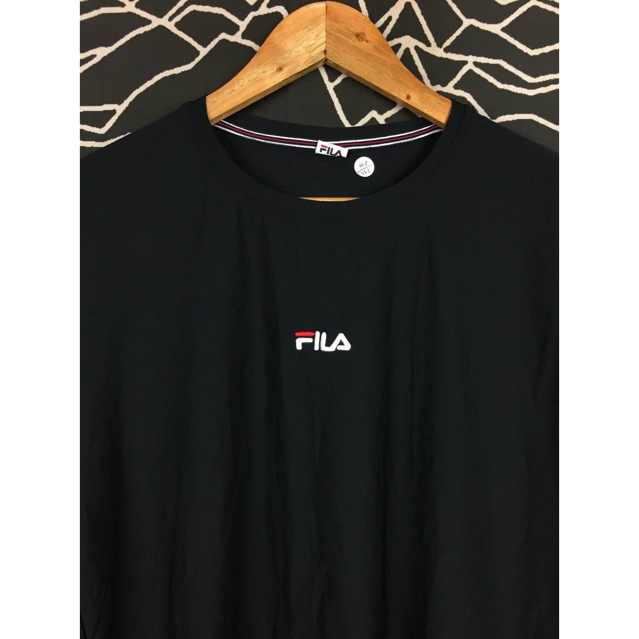 Fila × Vintage Fila Embroidered Logo Boxy Activewear Tee Size US M / EU 48-50 / 2 - 3 Thumbnail