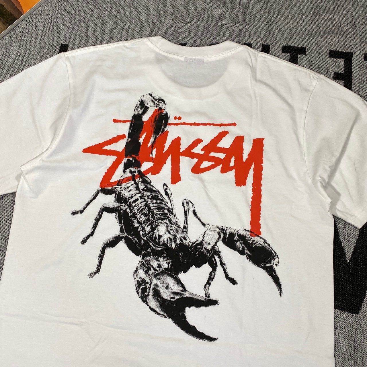 image of Stussy Scorpion Logo Tee Large in White, Men's