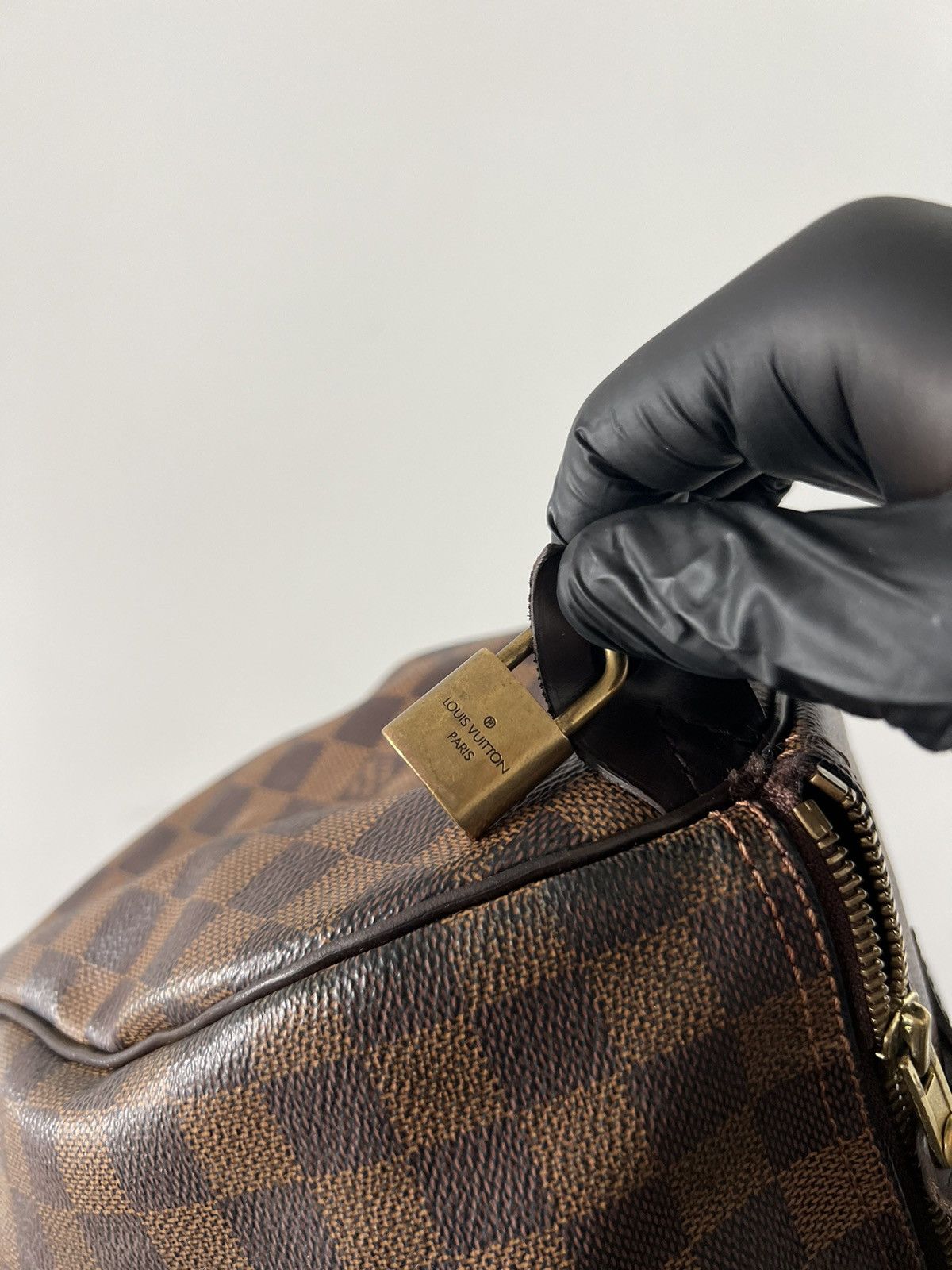 Louis Vuitton Authentic Vintage Louis Vuitton Bag Speedy Size ONE SIZE - 18 Thumbnail
