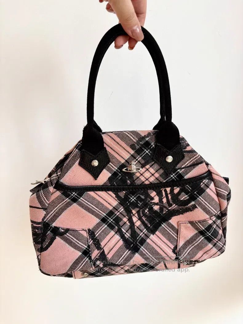 Vivienne Westwood Vivienne Westwood size os Pink Graffiti Bowling Bag Size ONE SIZE - 1 Thumbnail