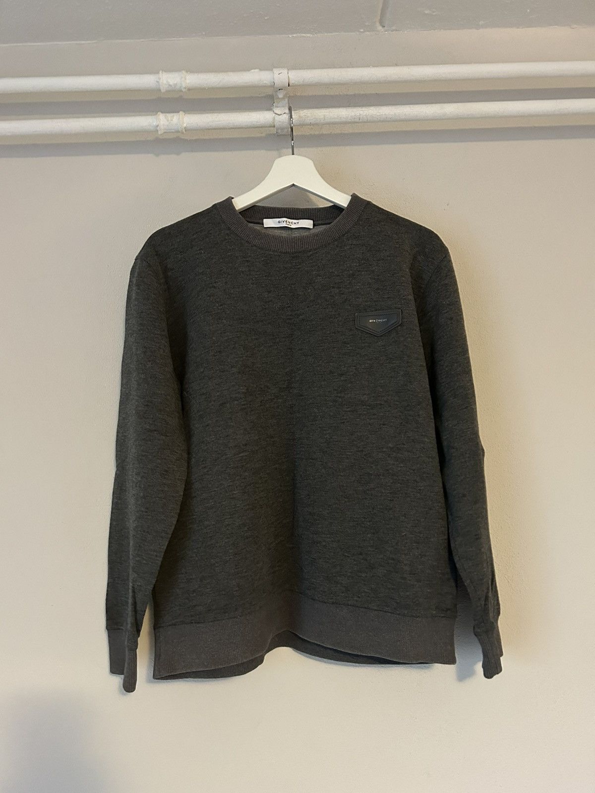 Givenchy Grey Leather Logo Badge Viscose Sweatshirt Size US S / EU 44-46 / 1 - 2 Thumbnail