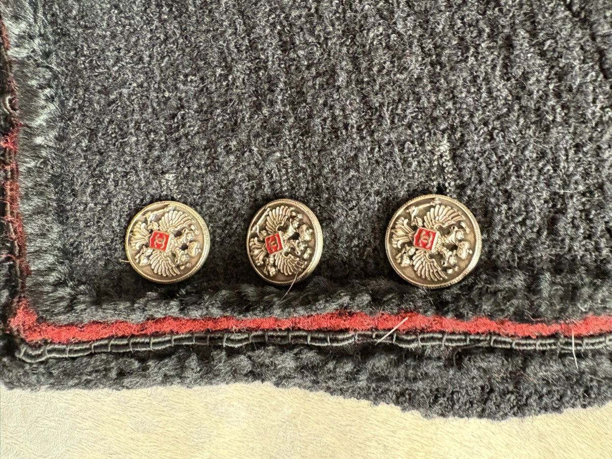 Chanel CHANEL BOUCLE JACKET FROM 2009 METIERS D' ART COLLECTION Size S / US 4 / IT 40 - 3 Thumbnail