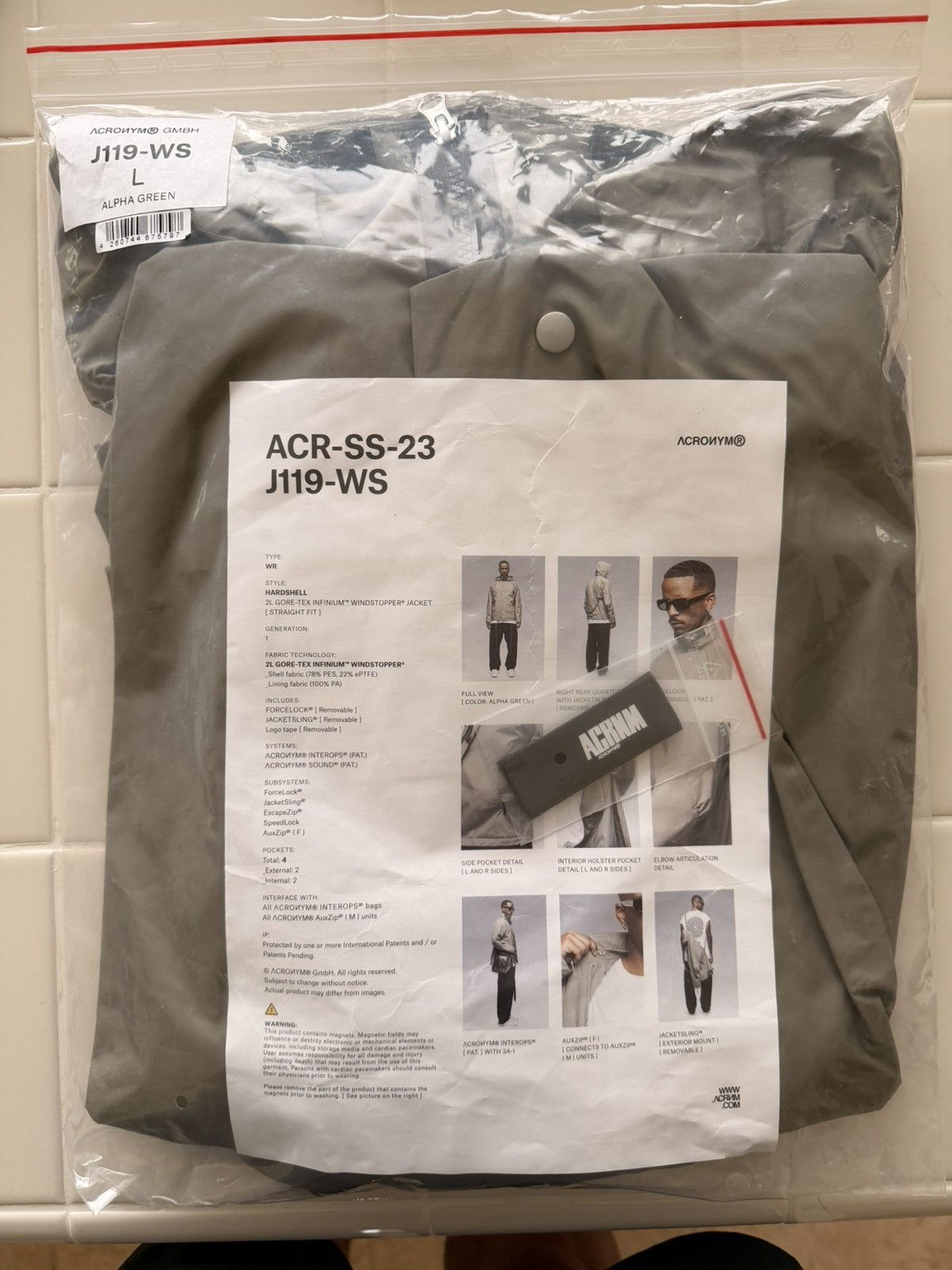 Acronym ACRONYM J119-WS Alpha Green L Size US L / EU 52-54 / 3 - 2 Thumbnail