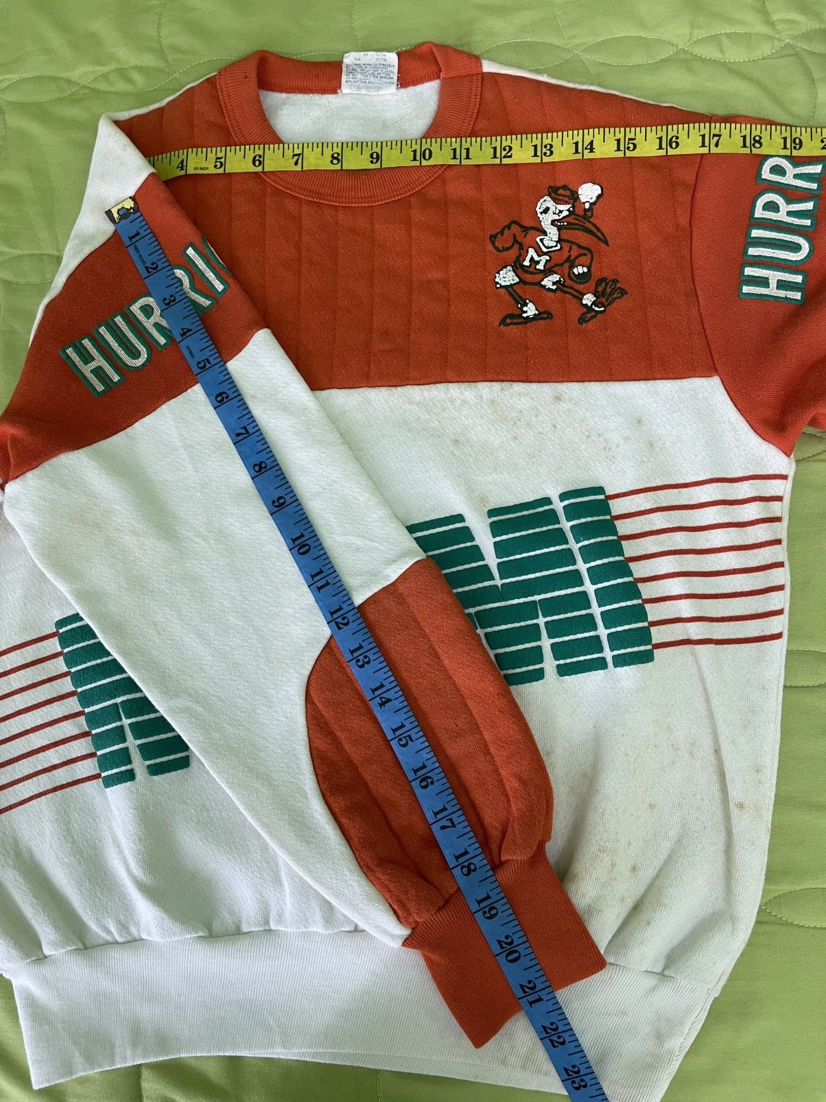Chalk Line Vintage Miami Hurricanes Basketball Sweatshirt Size US S / EU 44-46 / 1 - 14 Thumbnail