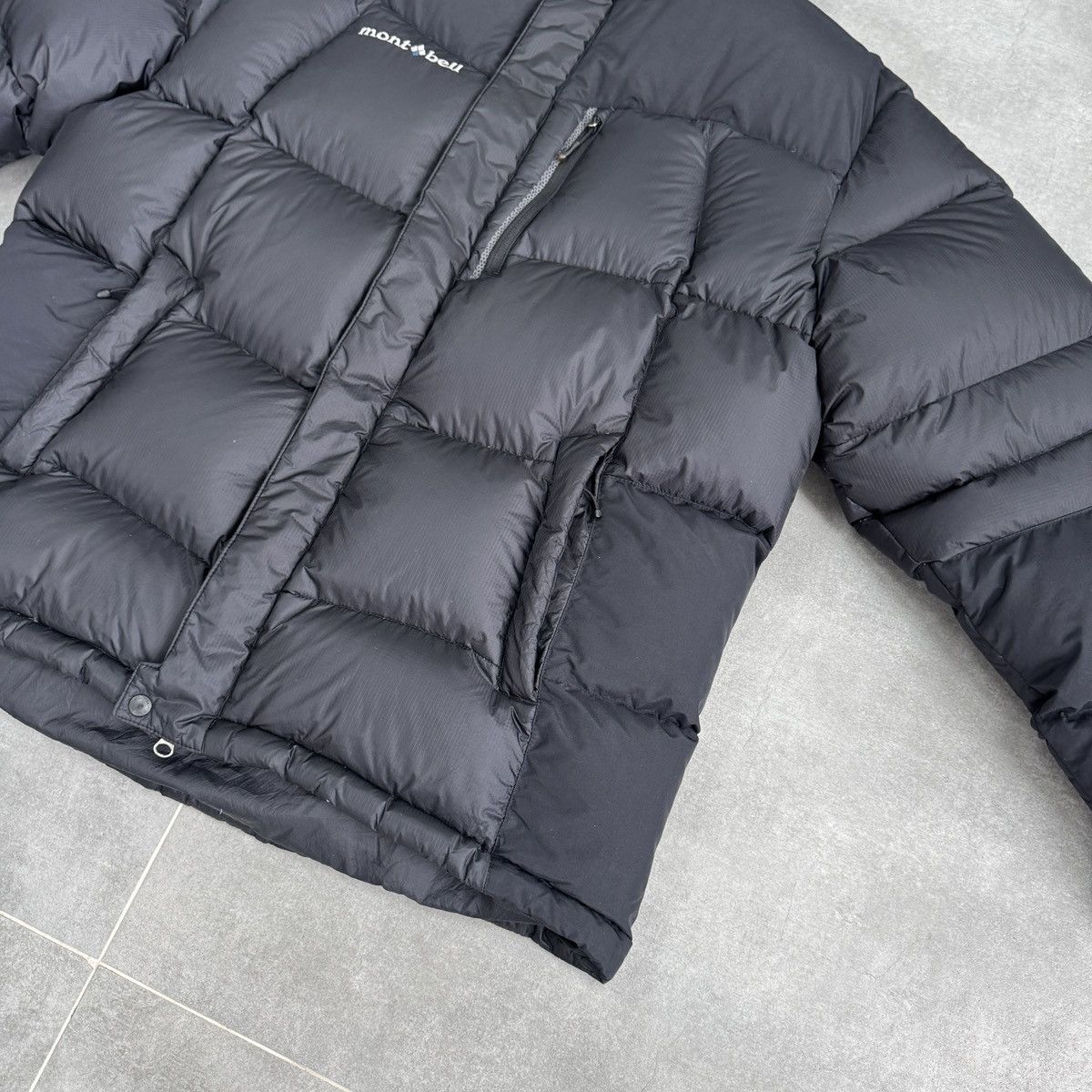 Montbell Montbell Down Jacket Waterproof Windstopper Size 115/XL/XXL Size US XL / EU 56 / 4 - 7 Thumbnail