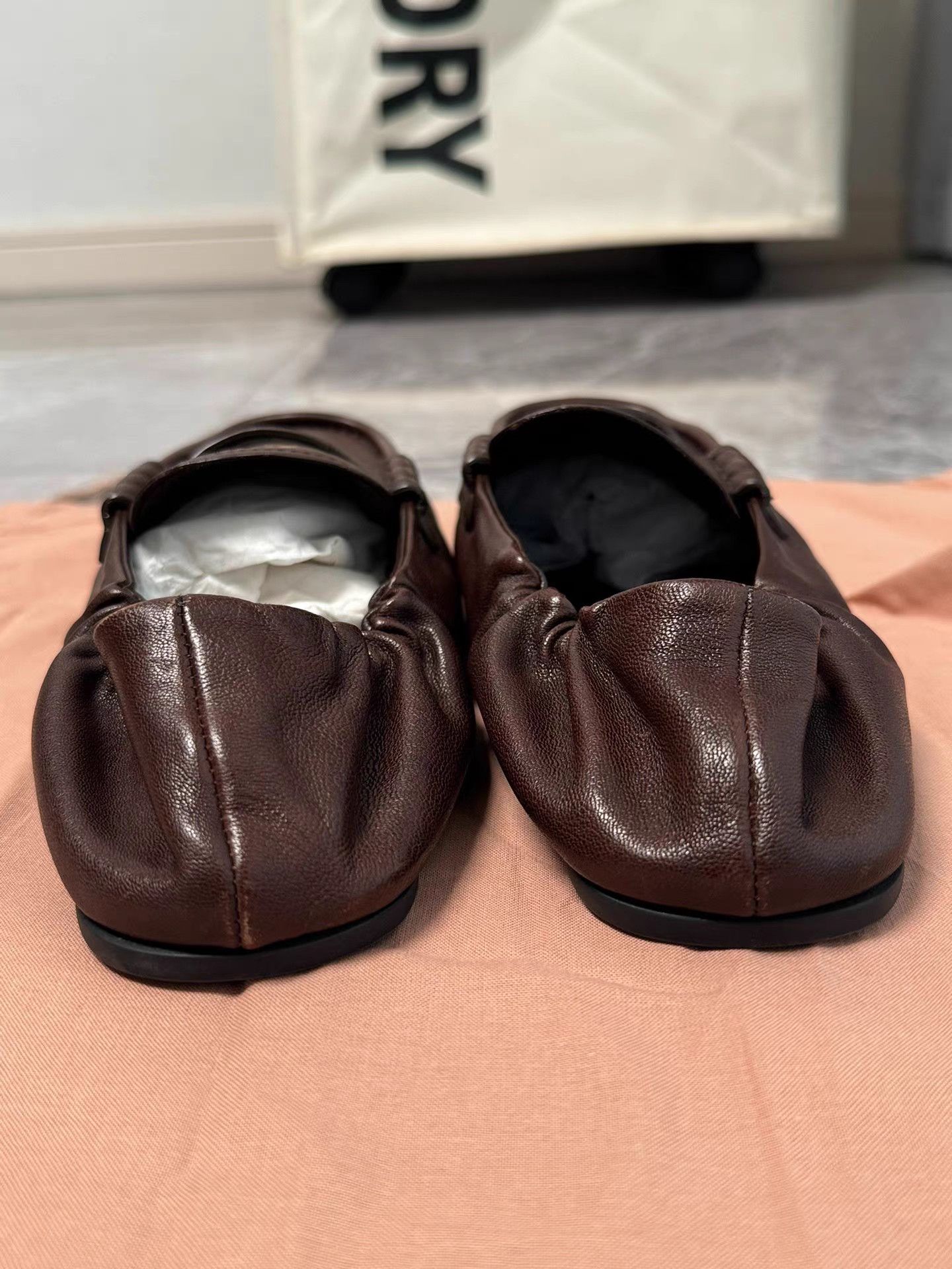 Miu Miu Miu Miu Ruched Thin-Sole Loafers K6 Size US 5 / IT 35 - 4 Thumbnail