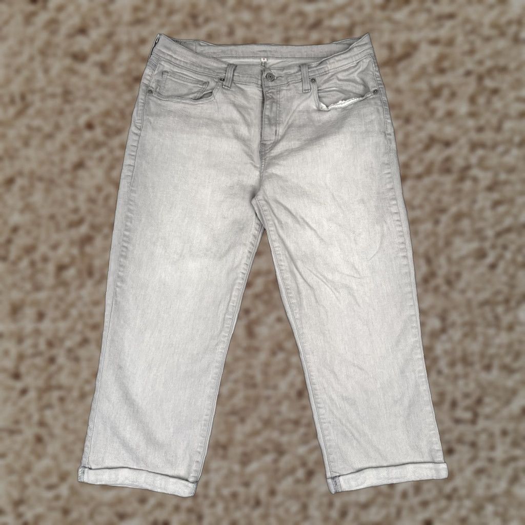 Levi's Levi's Jeans Mens 31x22 Gray Denim Wide Leg High Rise Cotton Blend Long Pants Vintage: No Size 24" / US 00 / IT 34 - 1 Thumbnail