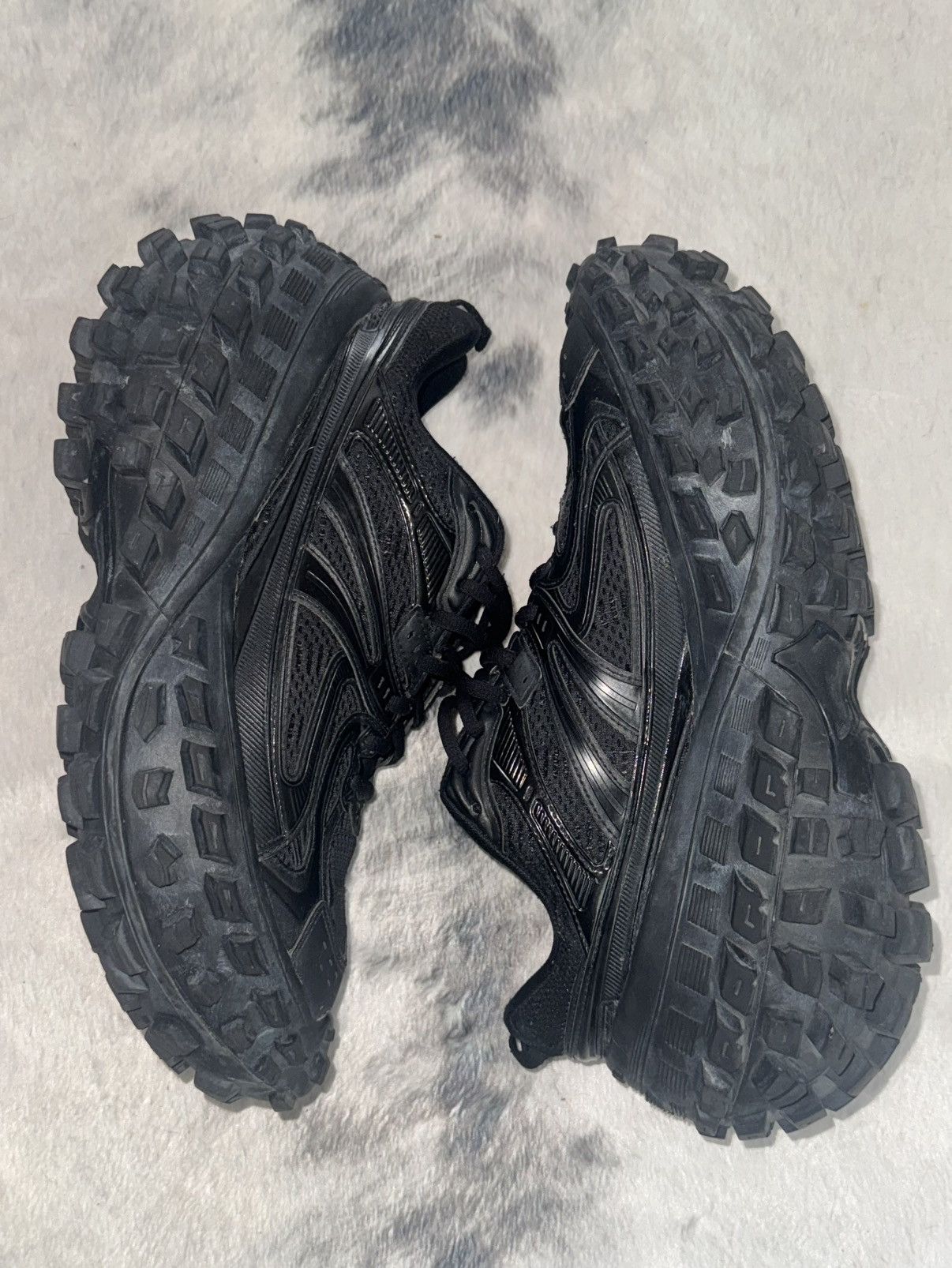 Balenciaga Defenders