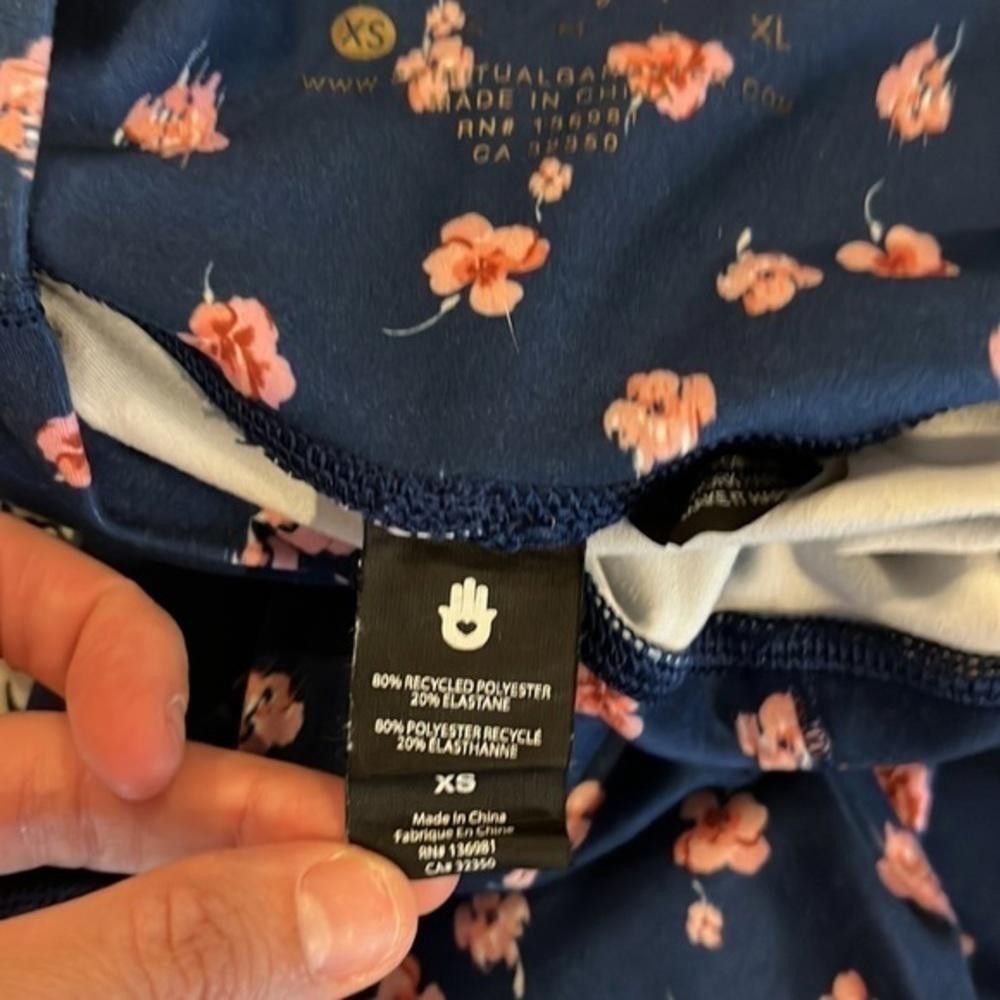 Spiritual Gangster Spiritual Gangster floral legging and bra set used! Size 26" / US 2 / IT 38 - 4 Thumbnail
