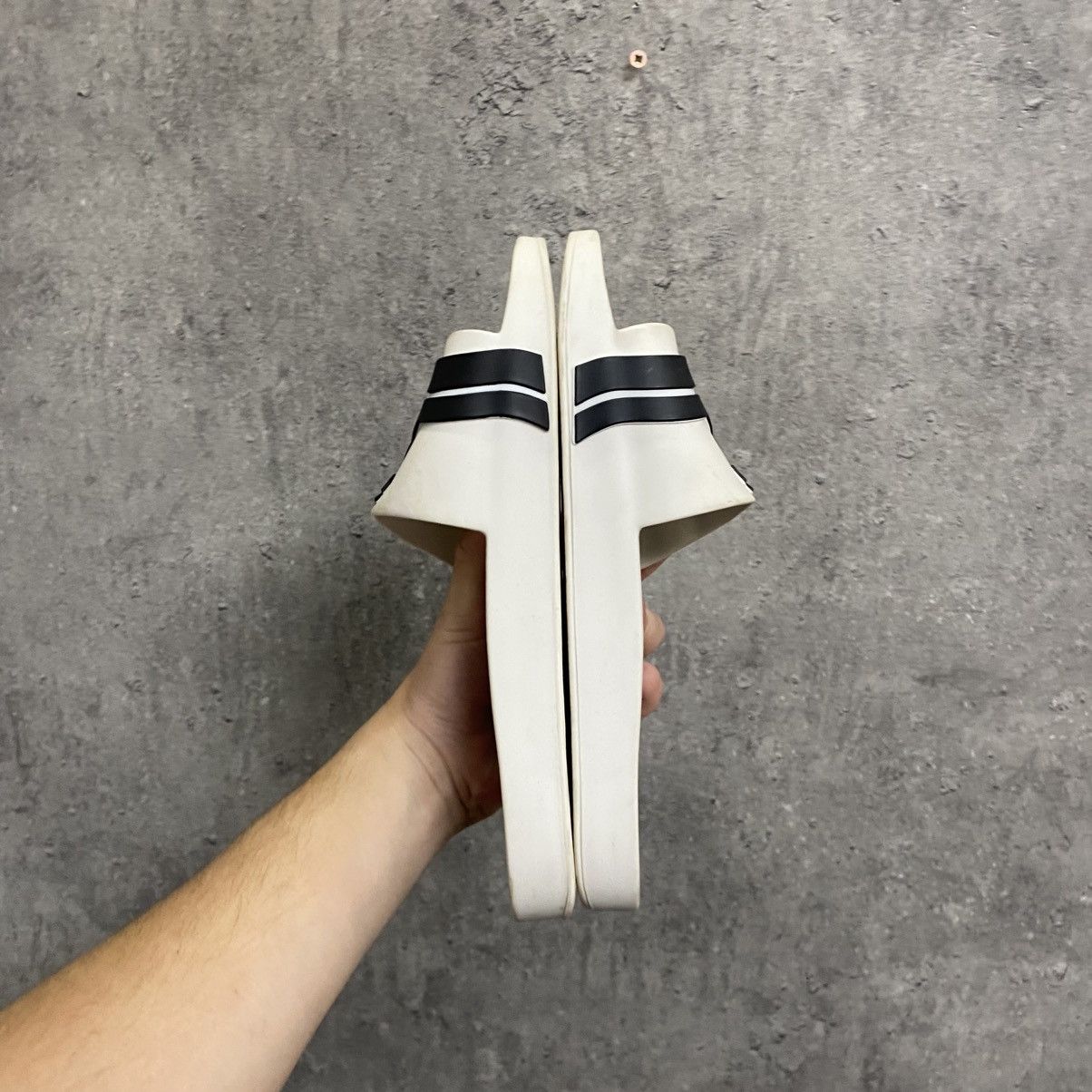 Melissa × Vivienne Westwood Vivienne Westwood x Melissa slides Big Orb Shoes Size US 6 / EU 39 - 5 Thumbnail