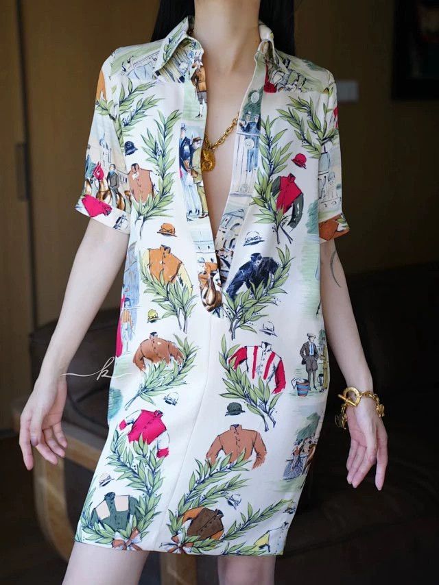 Hermes Hermes Vintage Equestrian Print Silk Shirt Dress (White, 36) Size XS / US 0-2 / IT 36-38 - 4 Thumbnail