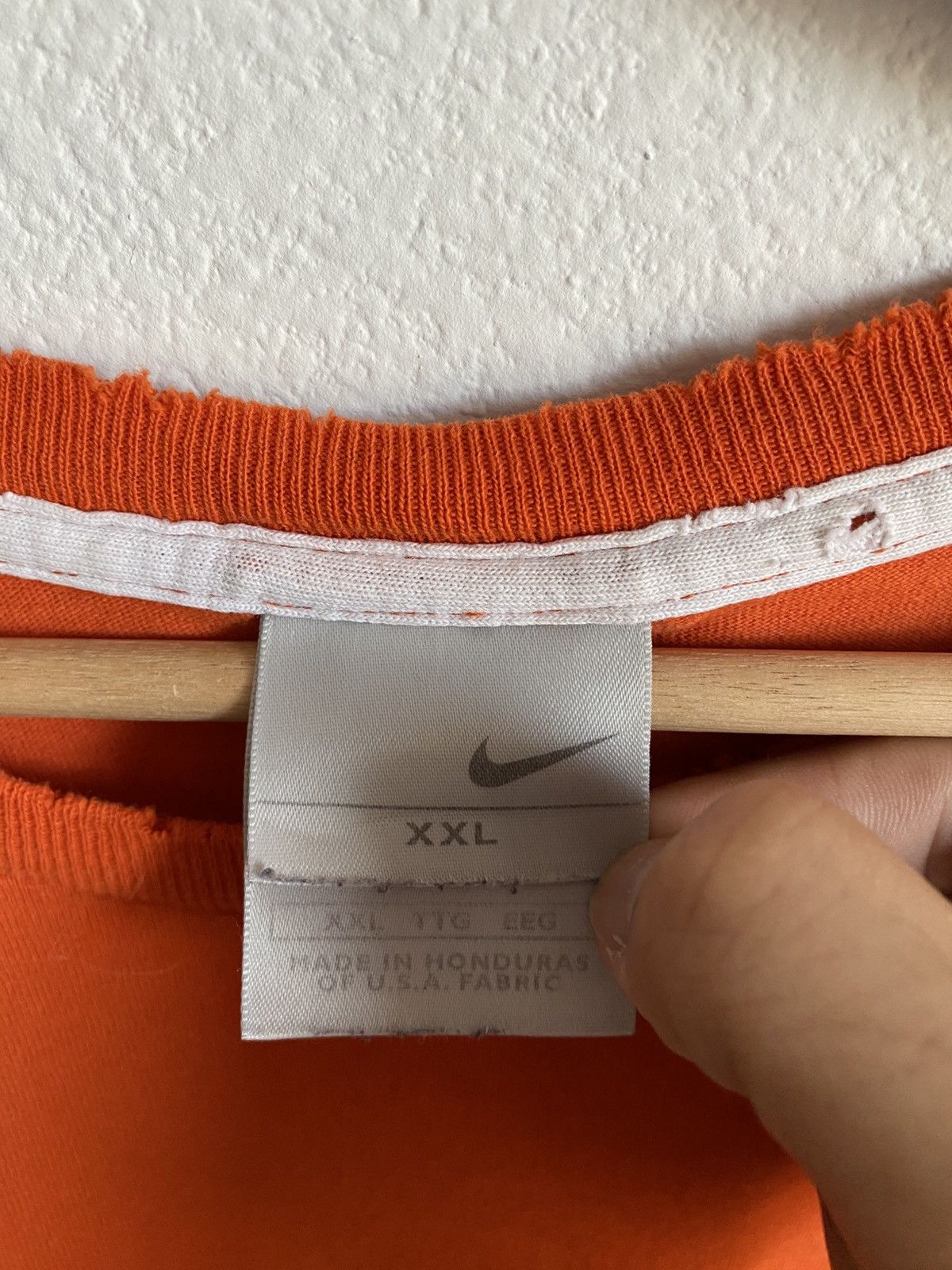Nike Vintage Y2K Thrashed Faded Nike Tee Size US XXL / EU 58 / 5 - 4 Thumbnail