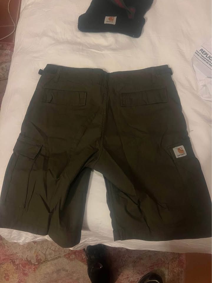 Carhartt Carhartt WIP Green aviator shorts size 32 Size US 32 / EU 48 - 2 Thumbnail