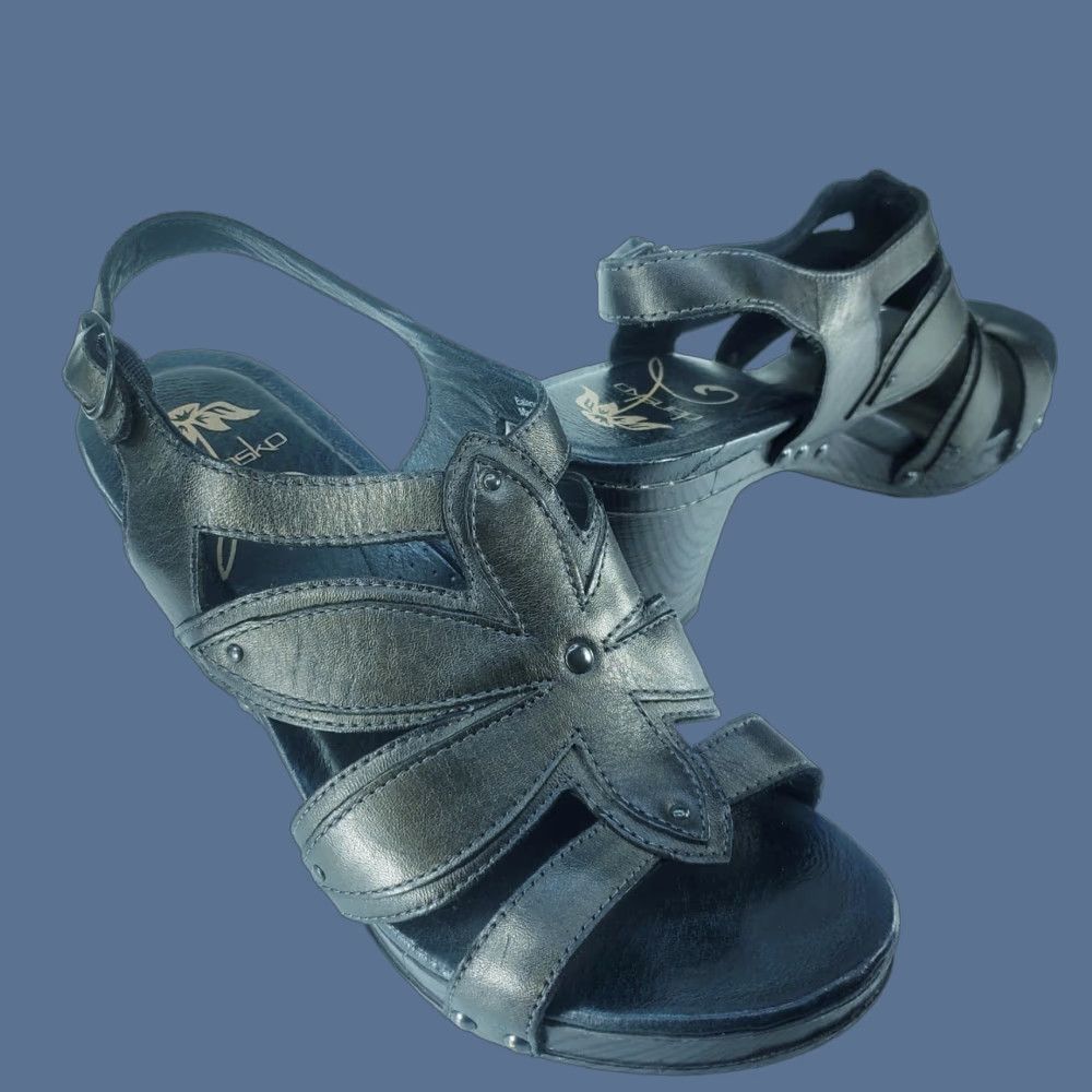 Dansko Dansko Black Leather Heeled Sandals Open Toe Ankle Strap Women's US 8-8.5 EU 39 Size US 8.5 / IT 38.5 - 1 Thumbnail