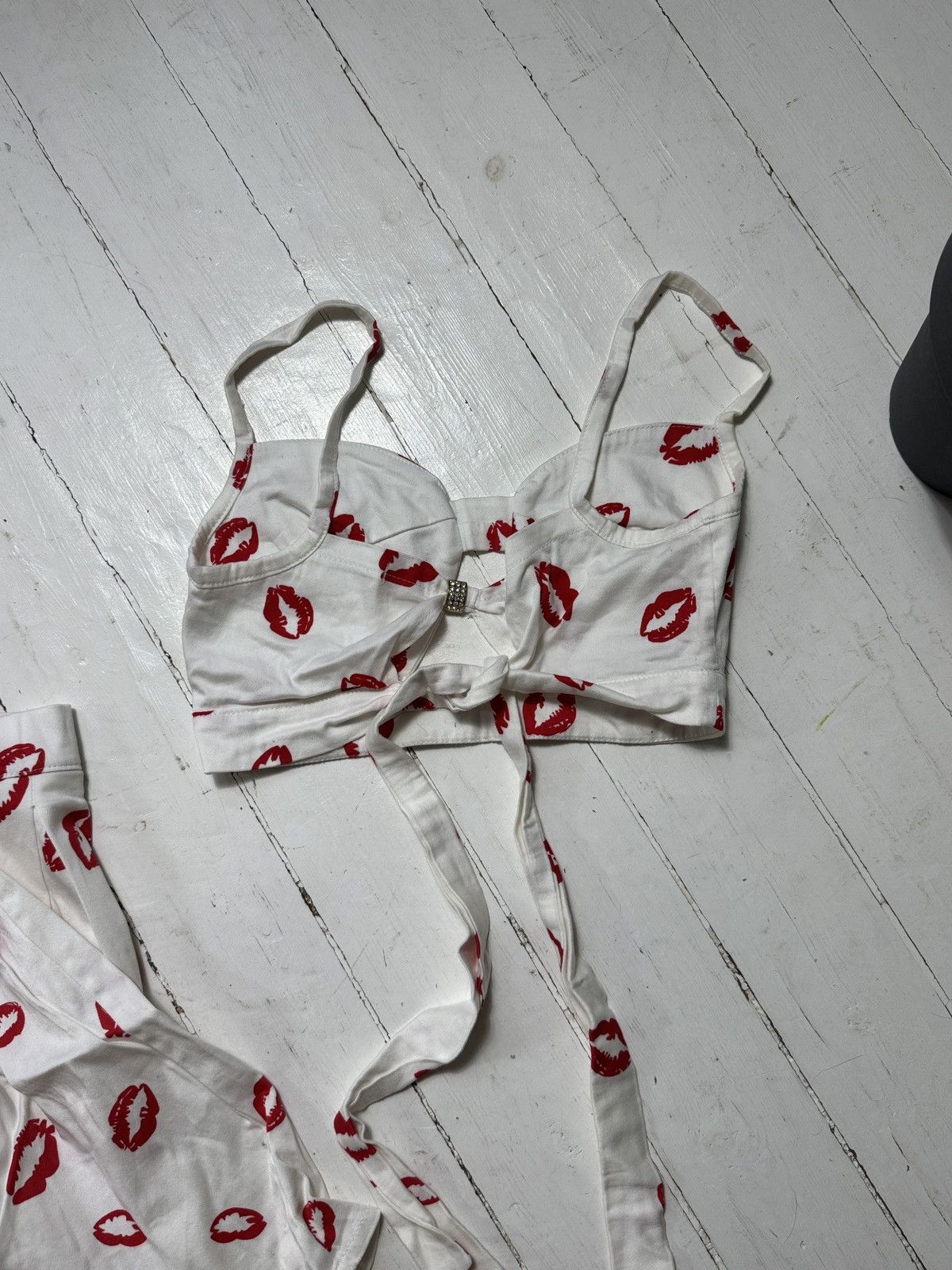 Other VINTAGE AVANT GARDE MONOGRAM KISSES SET TRACKSUIT TOP/ SKIRT Size S / US 4 / IT 40 - 8 Thumbnail