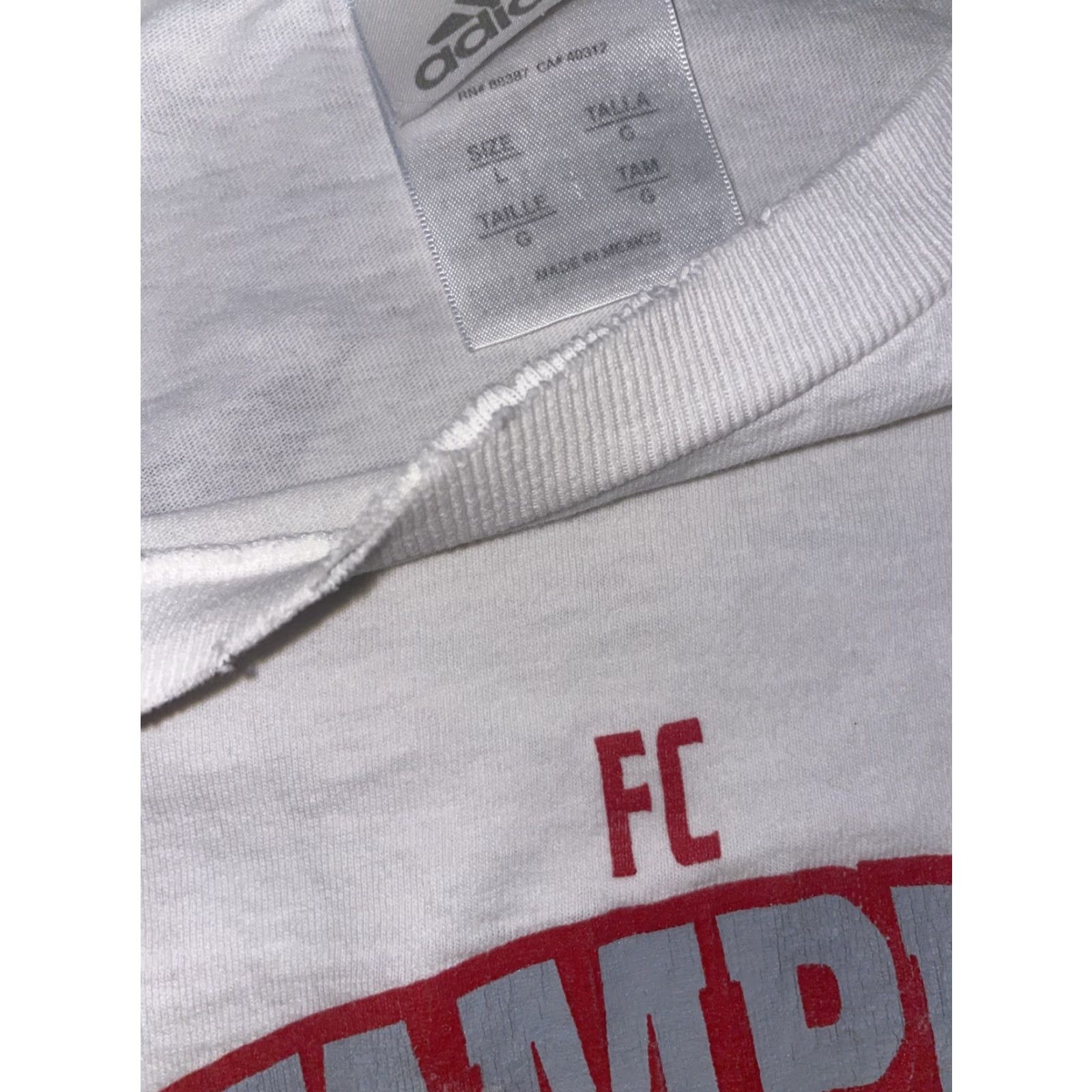 Adidas VINTAGE adidas Stamped FC Soccer T-Shirt White L Mens Size US L / EU 52-54 / 3 - 4 Thumbnail