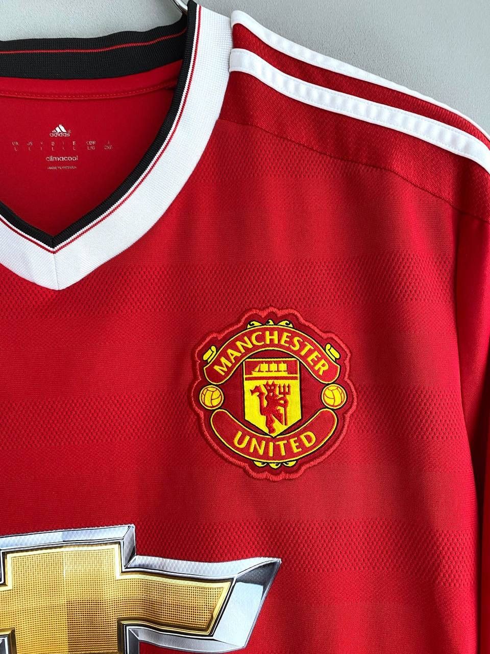 Adidas Manchester United 2015/16 Home Soccer Jersey, Size L, AC1414 Size US L / EU 52-54 / 3 - 5 Thumbnail