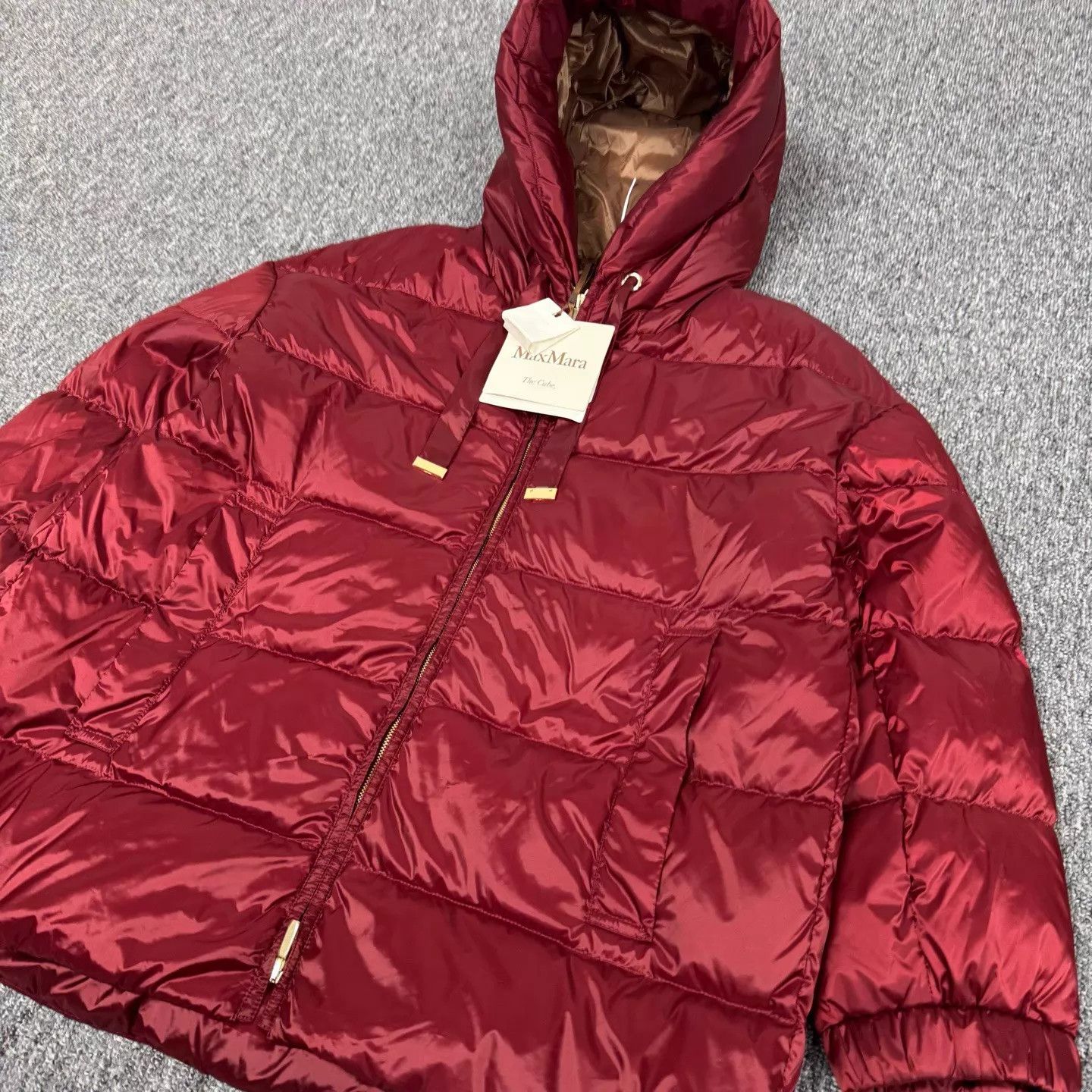 Max Mara MaxMara Wine Red Satin Hooded Down Coat 36 Size S / US 4 / IT 40 - 4 Thumbnail