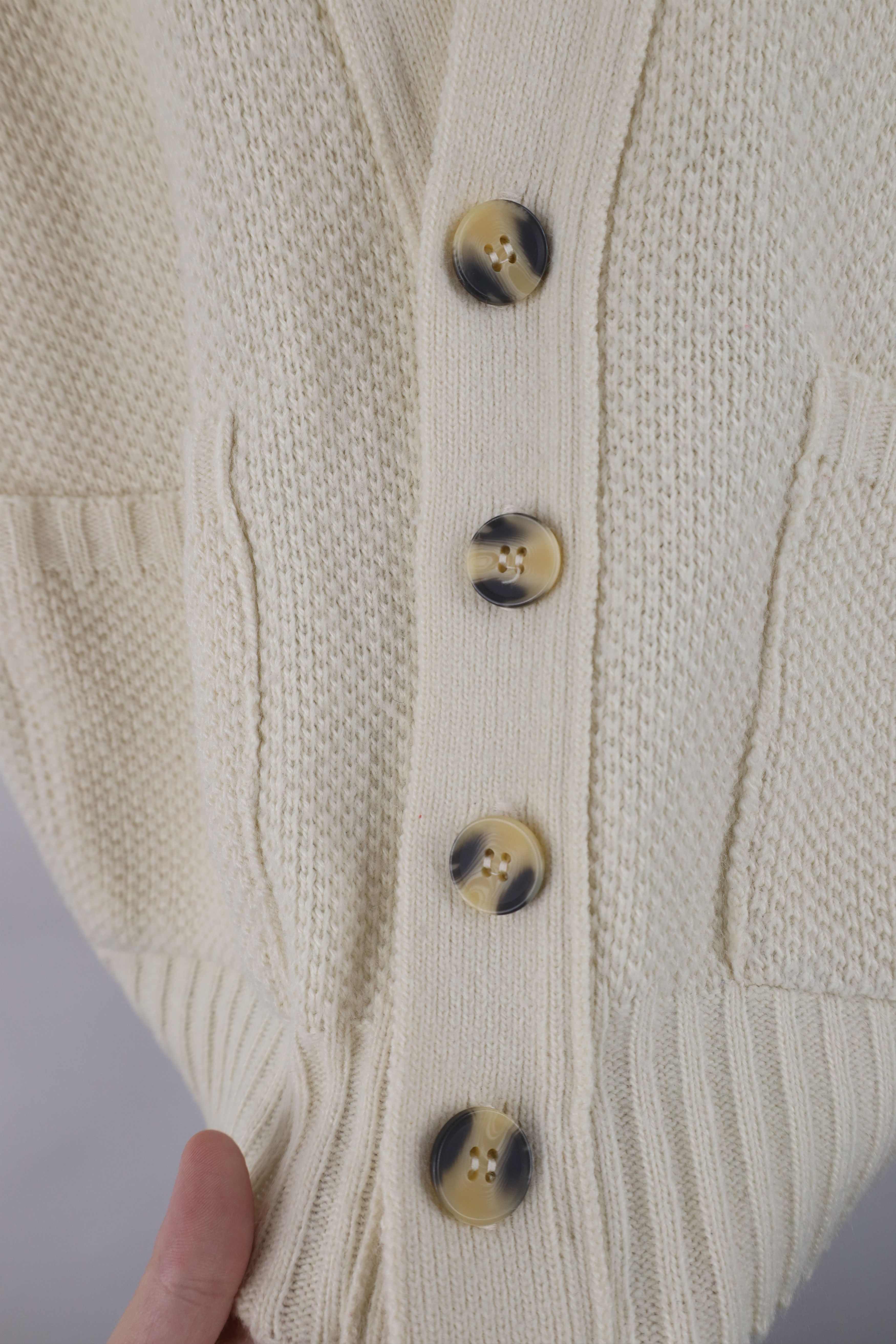 Vintage Vintage 90s Streetwear Waffle Knit Cardigan Sweater Vest USA Size US M / EU 48-50 / 2 - 4 Thumbnail