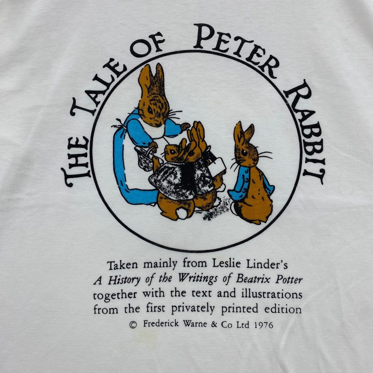 Vintage Vintage 70's The TALE Of PETER RABBIT Children Book Tee Size US M / EU 48-50 / 2 - 2 Thumbnail