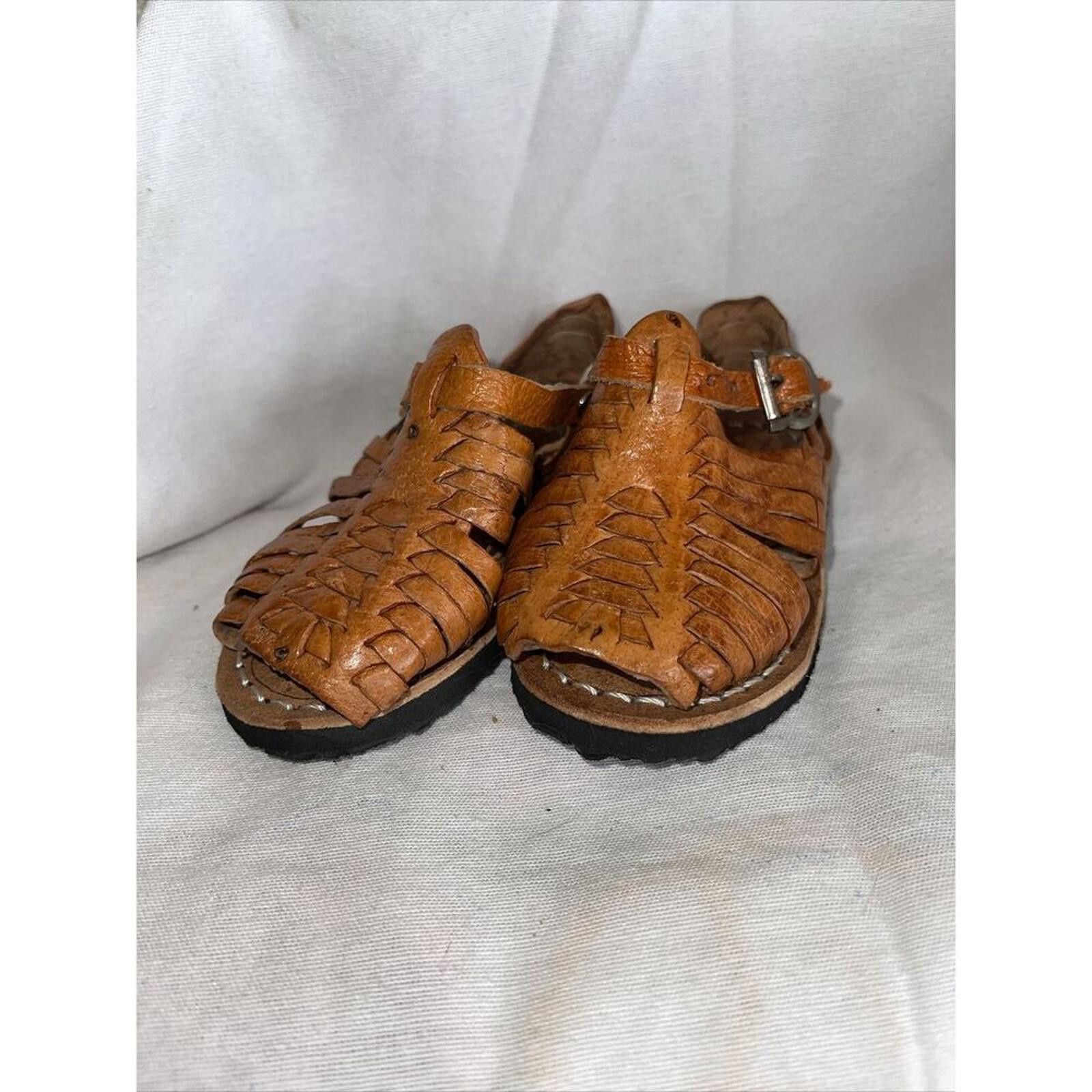 Designer Stylish Handcrafted Leather Sandals Size US 5 / EU 37 - 1 Thumbnail