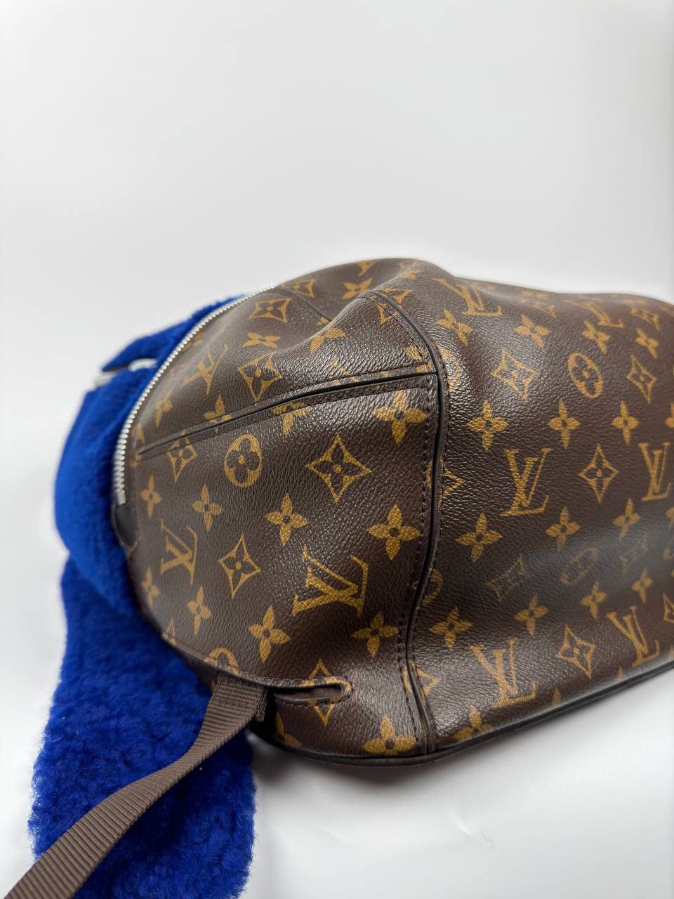 Louis Vuitton Louis Vuitton Teddy Monogram Backpack Size ONE SIZE - 9 Thumbnail