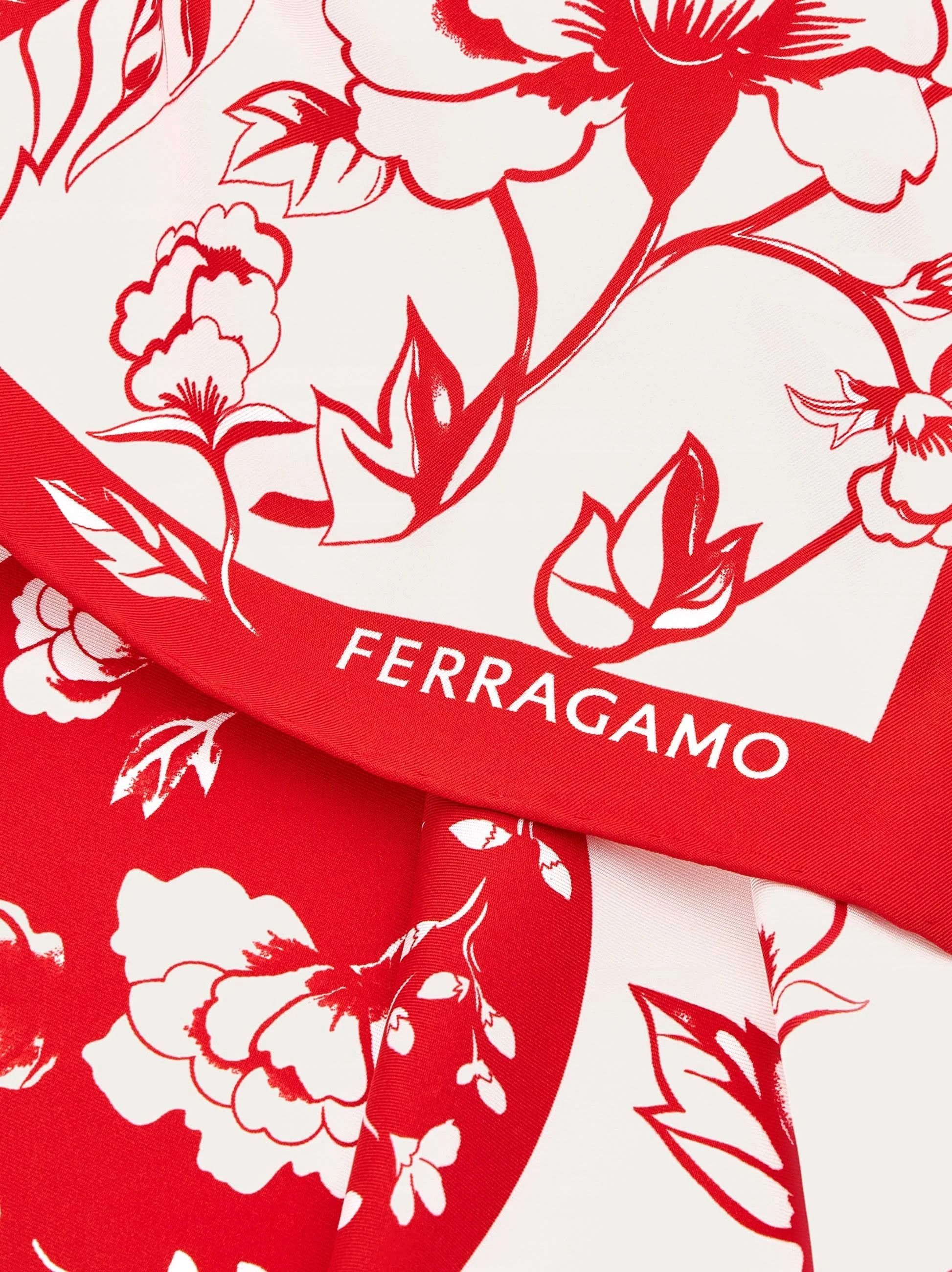 Salvatore Ferragamo o1s1rm1024 Size: 90x90 Cm / Scarf in Multicolor Size ONE SIZE - 3 Thumbnail