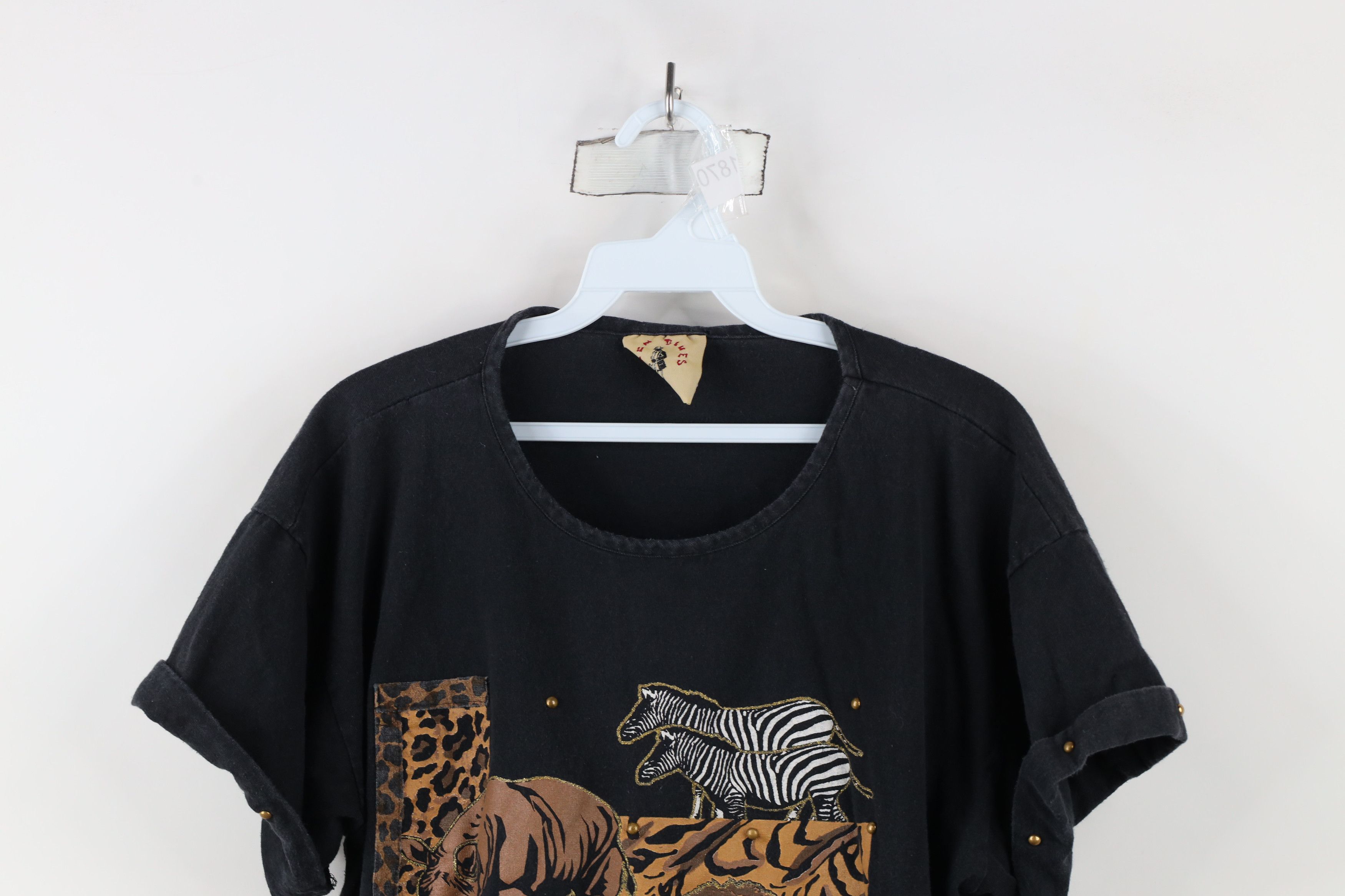 Vintage Vintage 90s Streetwear Wildlife Nature Safari T-Shirt USA Size ONE SIZE - 2 Thumbnail