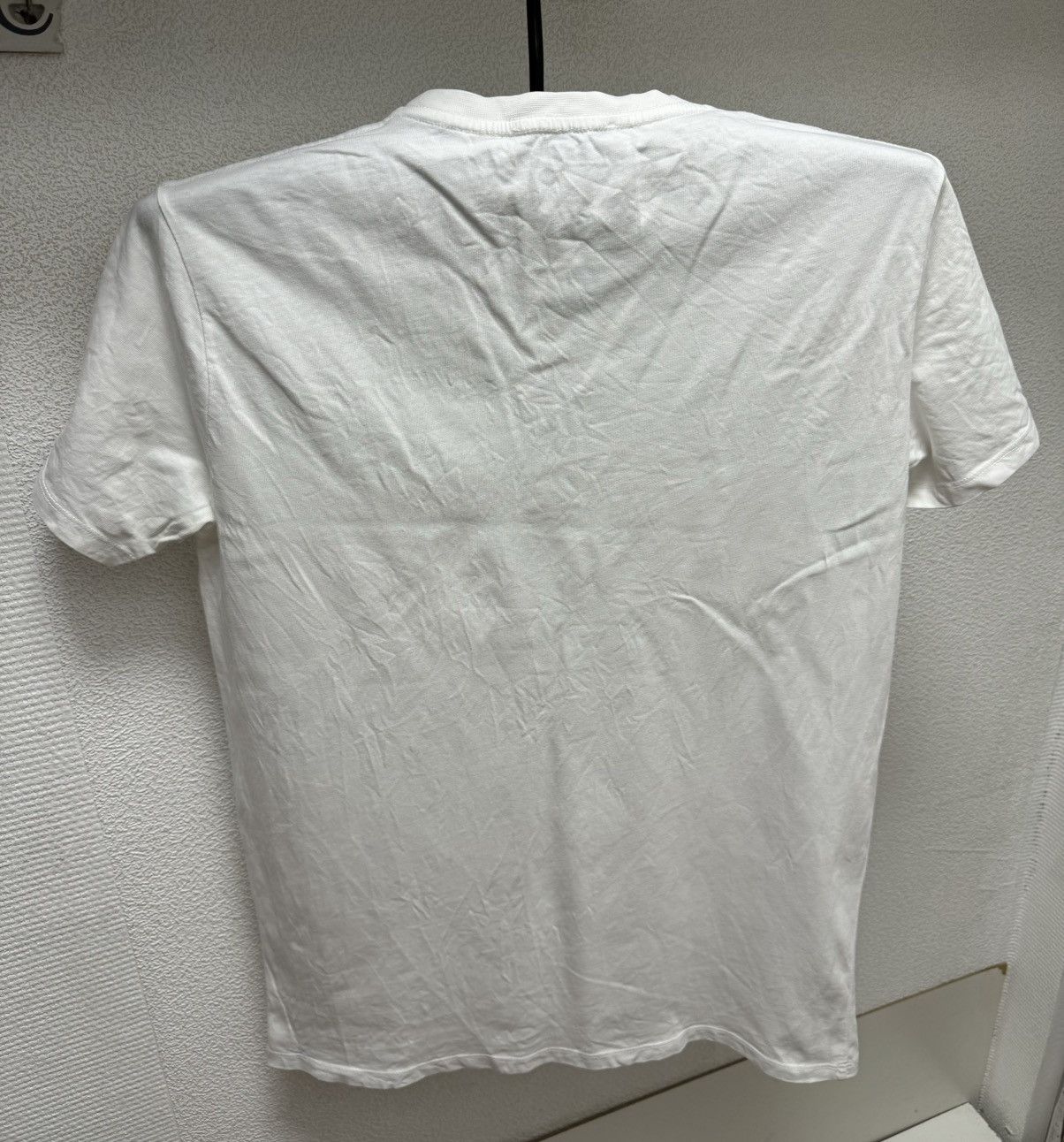True Religion True religion white t-shirt big logo M sz Size US M / EU 48-50 / 2 - 7 Thumbnail