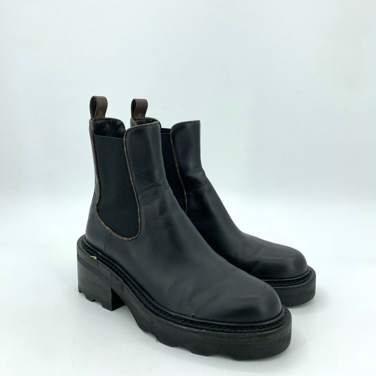Louis Vuitton Louis Vuitton Black Leather Mid-Calf Boots 36.5 Thick Sole S Size US 6.5 / IT 36.5 - 9 Thumbnail