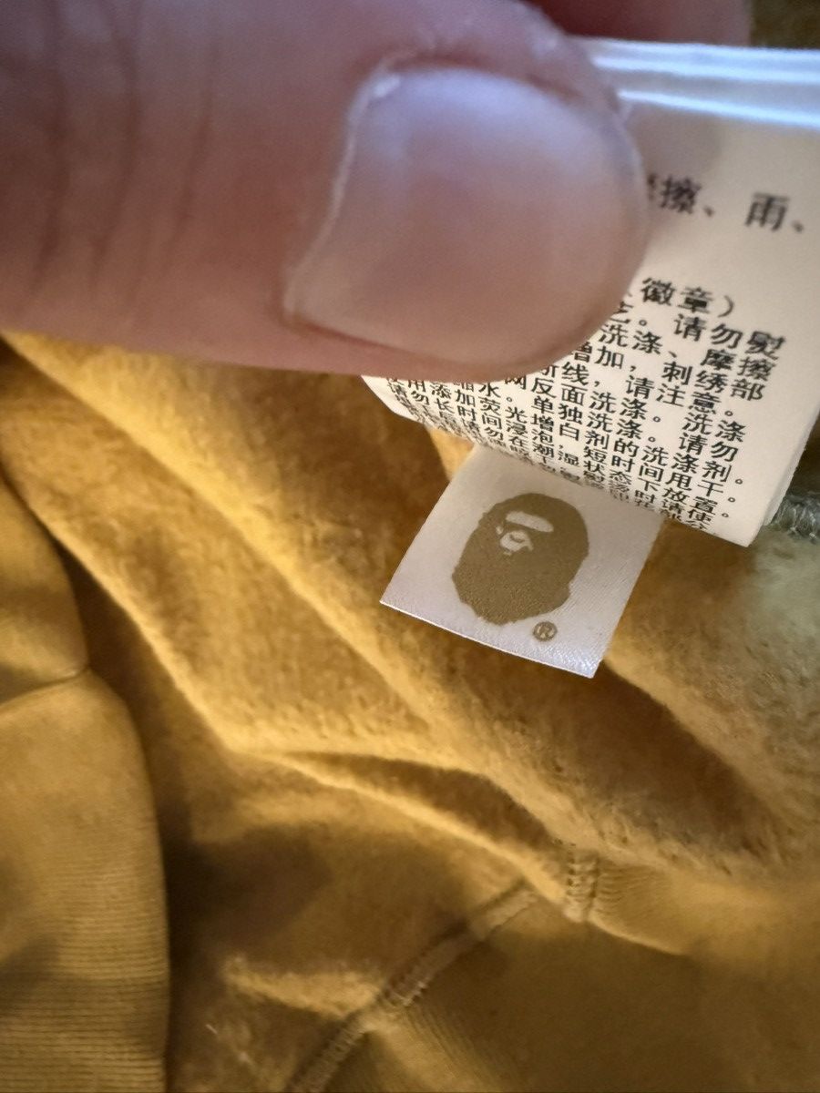 Bape Bape yellow first camo PONR shark full zip Size US XXL / EU 58 / 5 - 10 Thumbnail