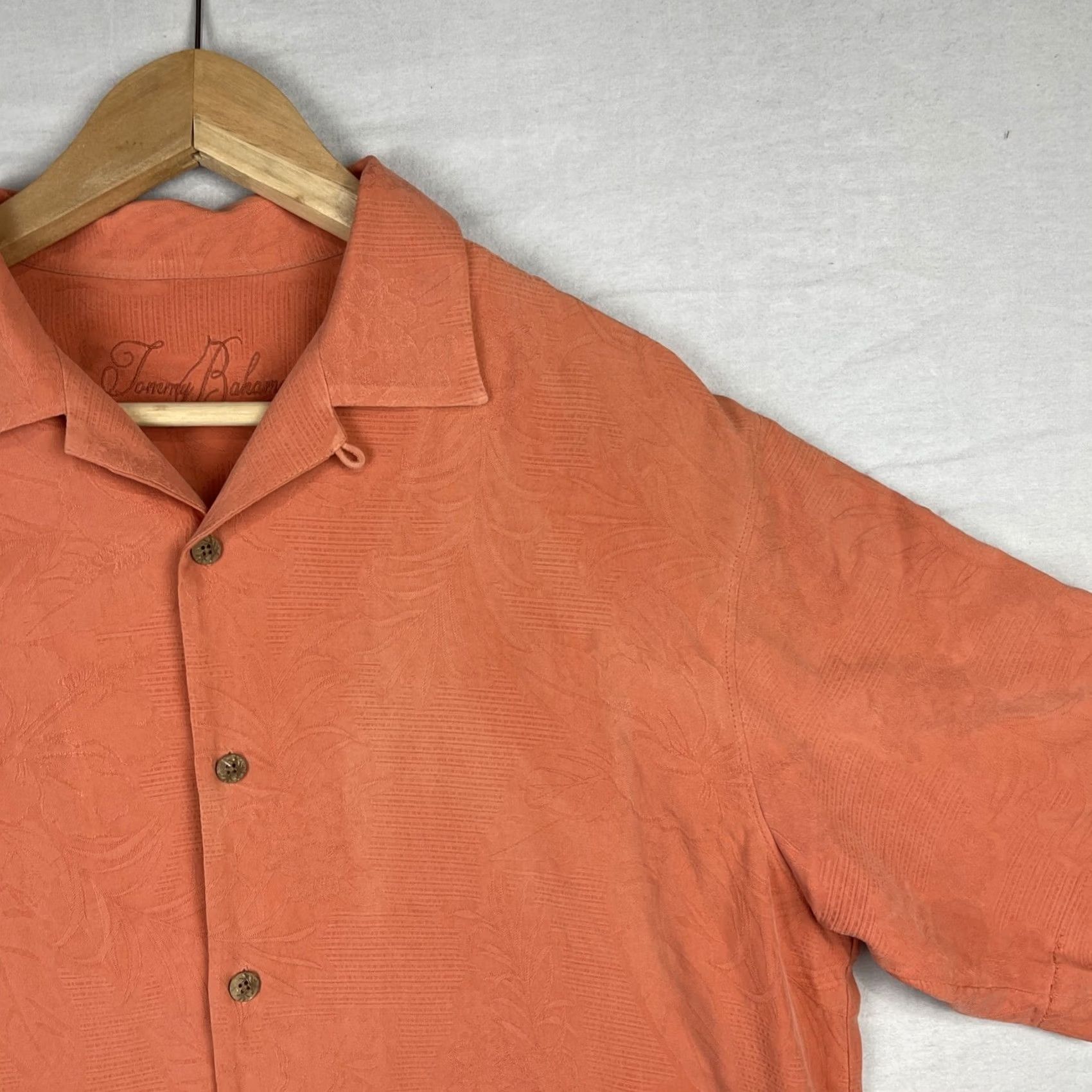 Tommy Bahama Tommy Bahama Shirt Mens Small Orange Paradise in Every Puff Camp Beach Silk Shirt Size US S / EU 44-46 / 1 - 4 Thumbnail