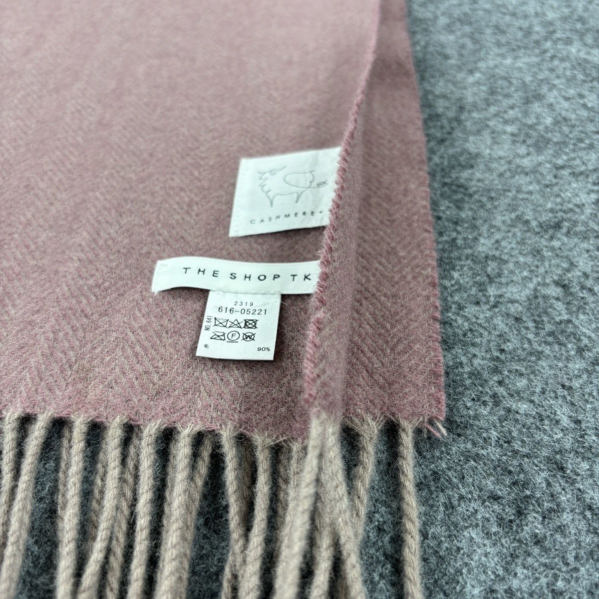 Takeo Kikuchi × Vintage Takeo Kikuchi Scarf # D769 # Muffler # Neckwear Size ONE SIZE - 4 Thumbnail