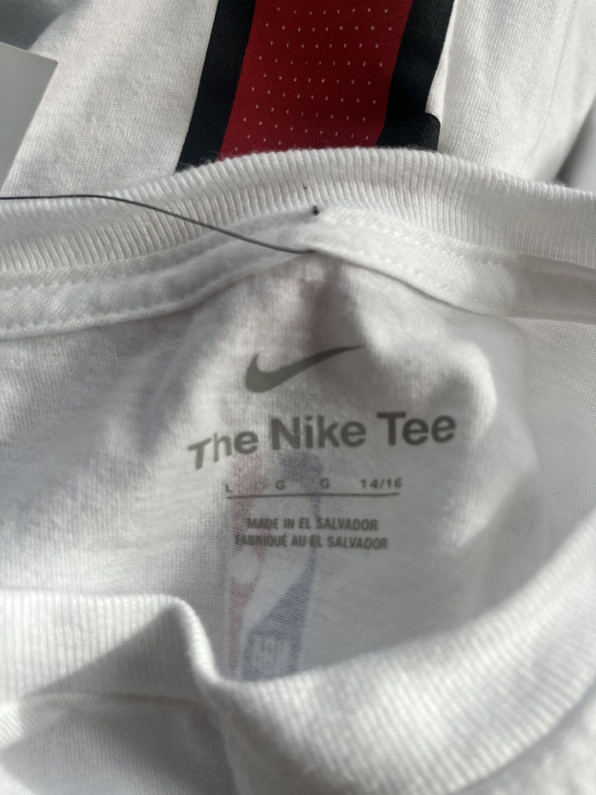 NBA × Nike YOUTH Large 14/16 Bulls Shirt Size US L / EU 52-54 / 3 - 3 Thumbnail