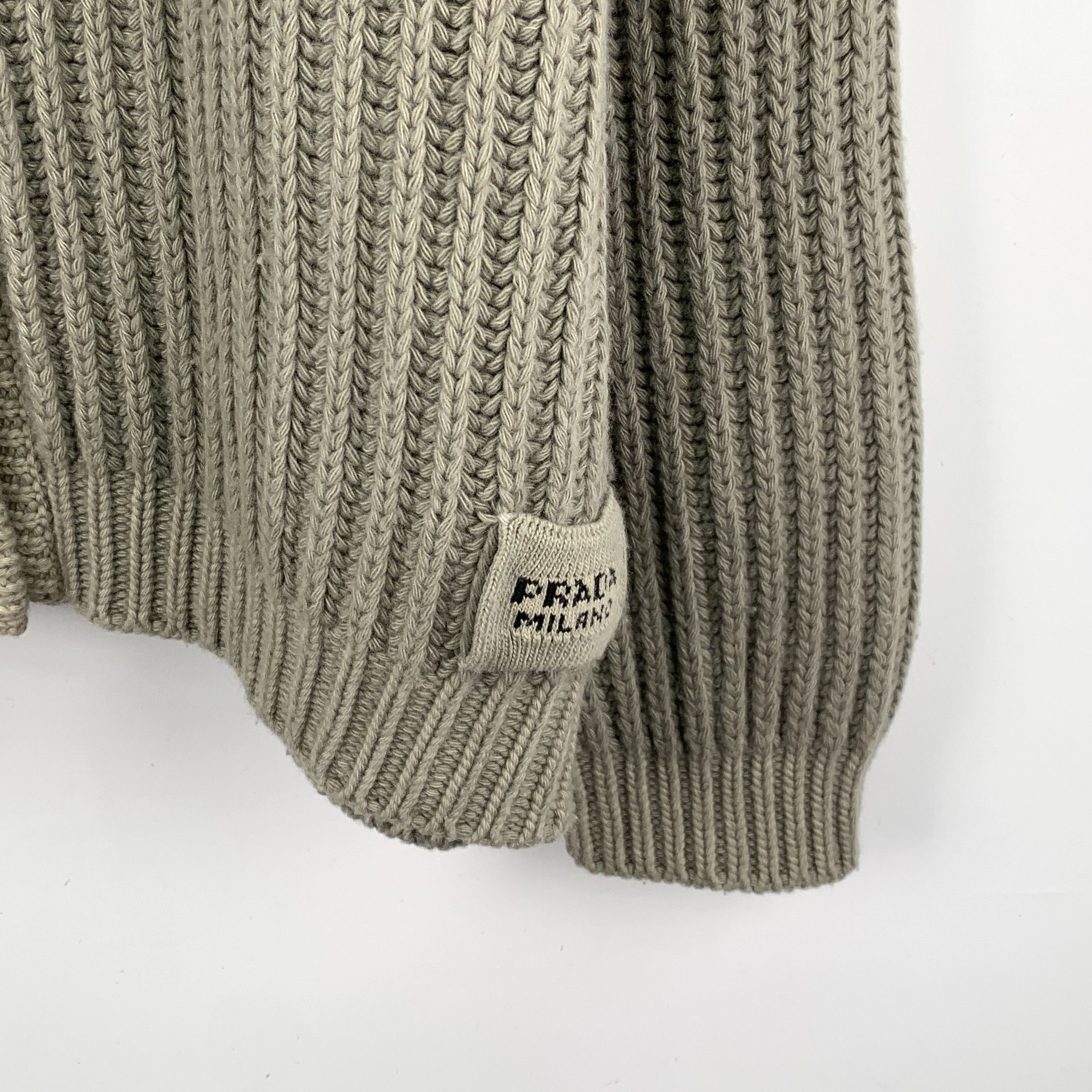 Prada Prada Logo Intarsia Wool Cardigan Grey-Green (42) Size US XS / EU 42 / 0 - 4 Thumbnail