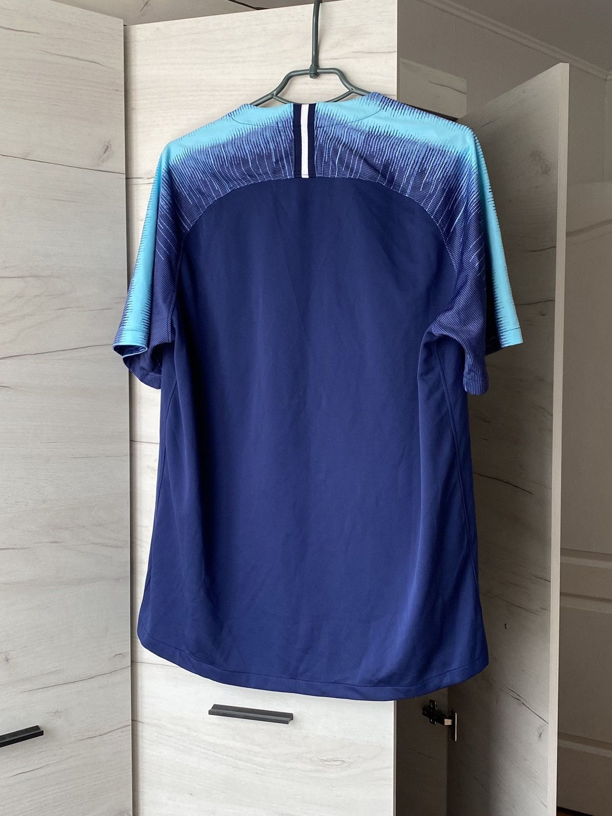 Nike Tottenham Nike Away Jersey Navy AIA Sponsor Size L Size US L / EU 52-54 / 3 - 3 Thumbnail