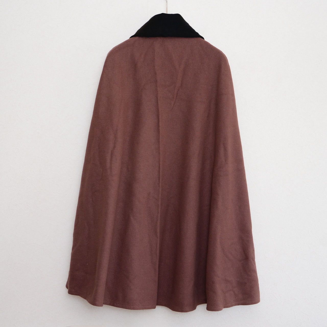 Other Japanese Retro-Modern Wool Mantle, Marusho Vintage Showa Size US M / EU 48-50 / 2 - 3 Thumbnail