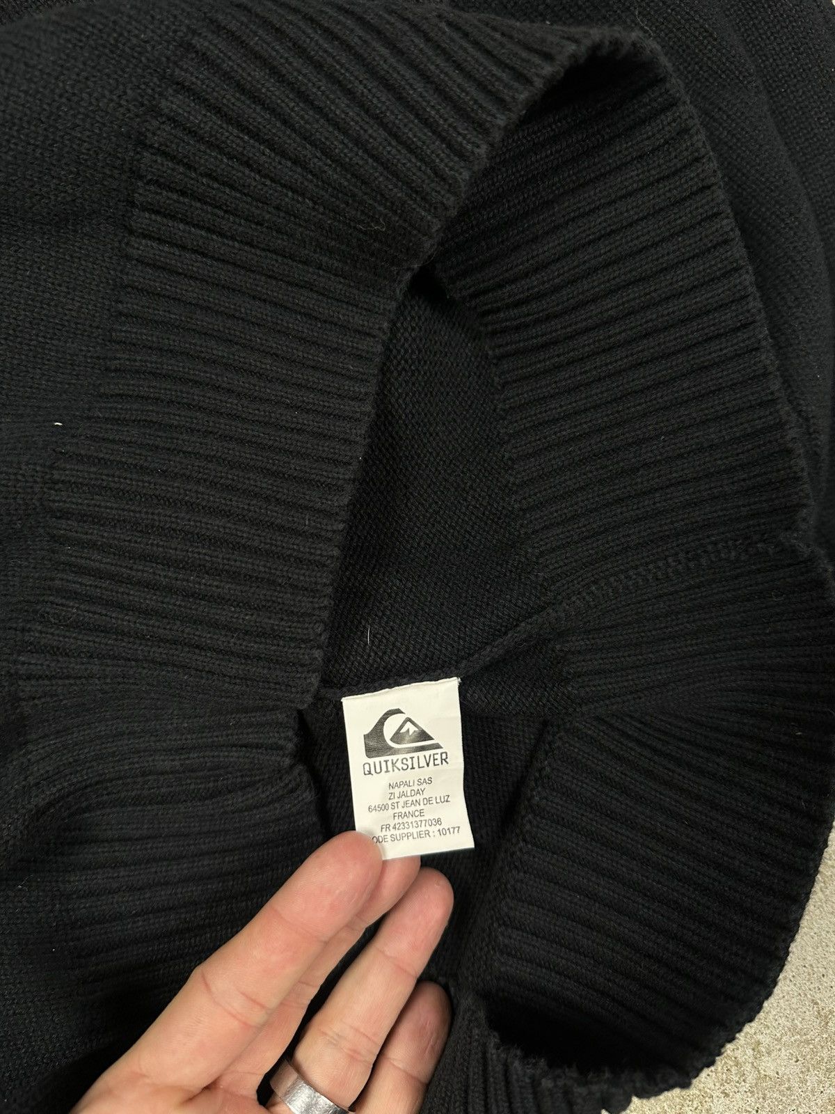 Quiksilver × Vintage Vintage Y2K Quiksilver Black Knit Sweater Embroidery Logo Size US S / EU 44-46 / 1 - 8 Thumbnail