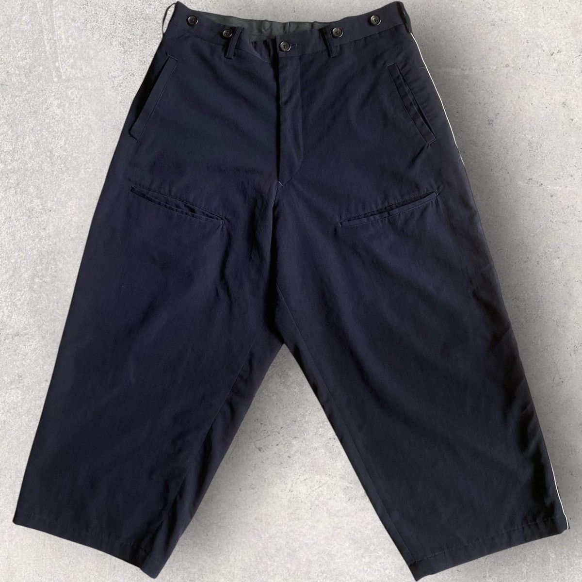Yohji Yamamoto Yohji Yamamoto Ballon Tux Cropped Pants Size US 32 / EU 48 - 1 Thumbnail