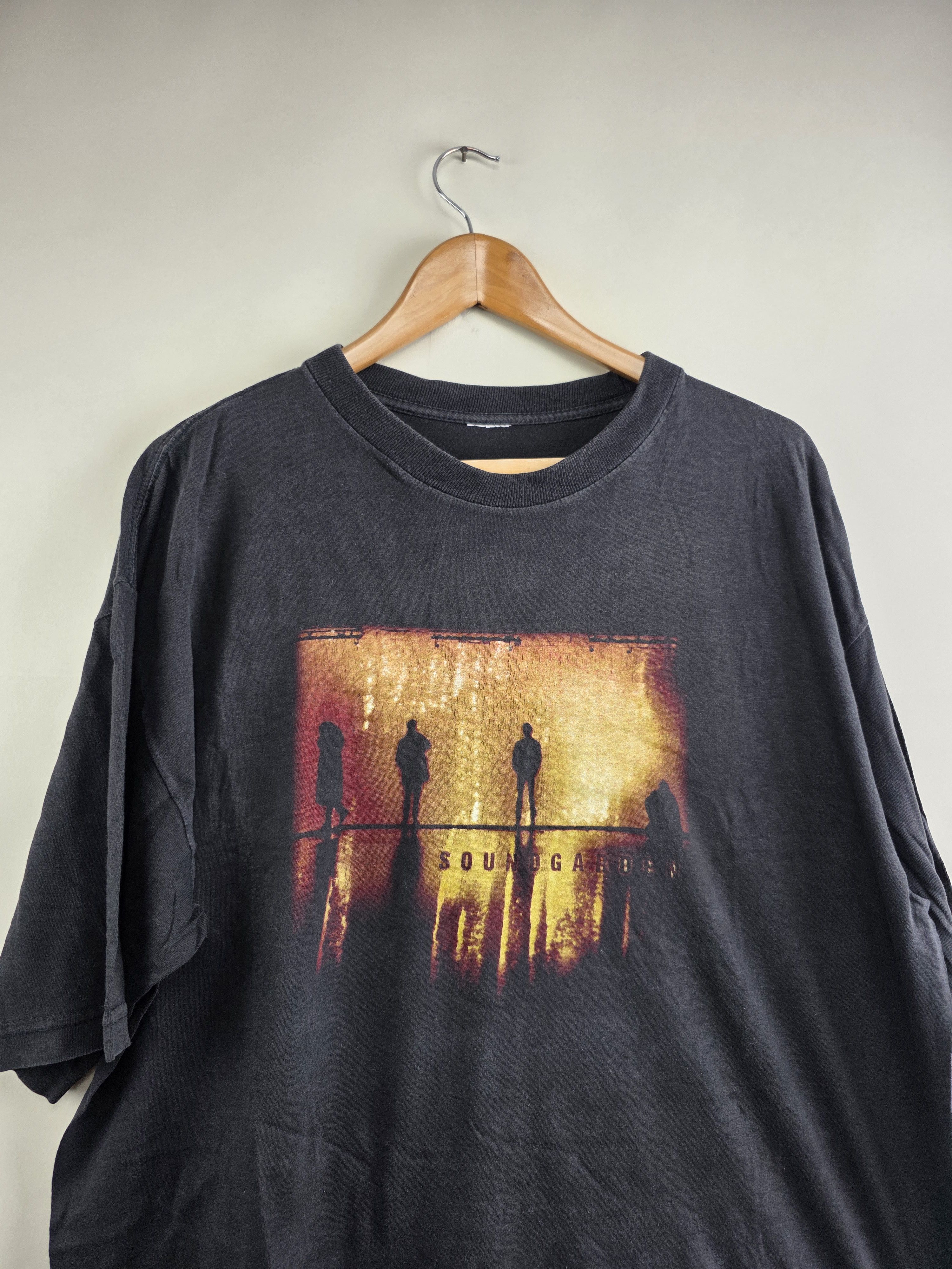 Band Tees × Vintage 1996 Soundgarden Down on the upside Tour XL 24" 30" Size US XL / EU 56 / 4 - 2 Thumbnail